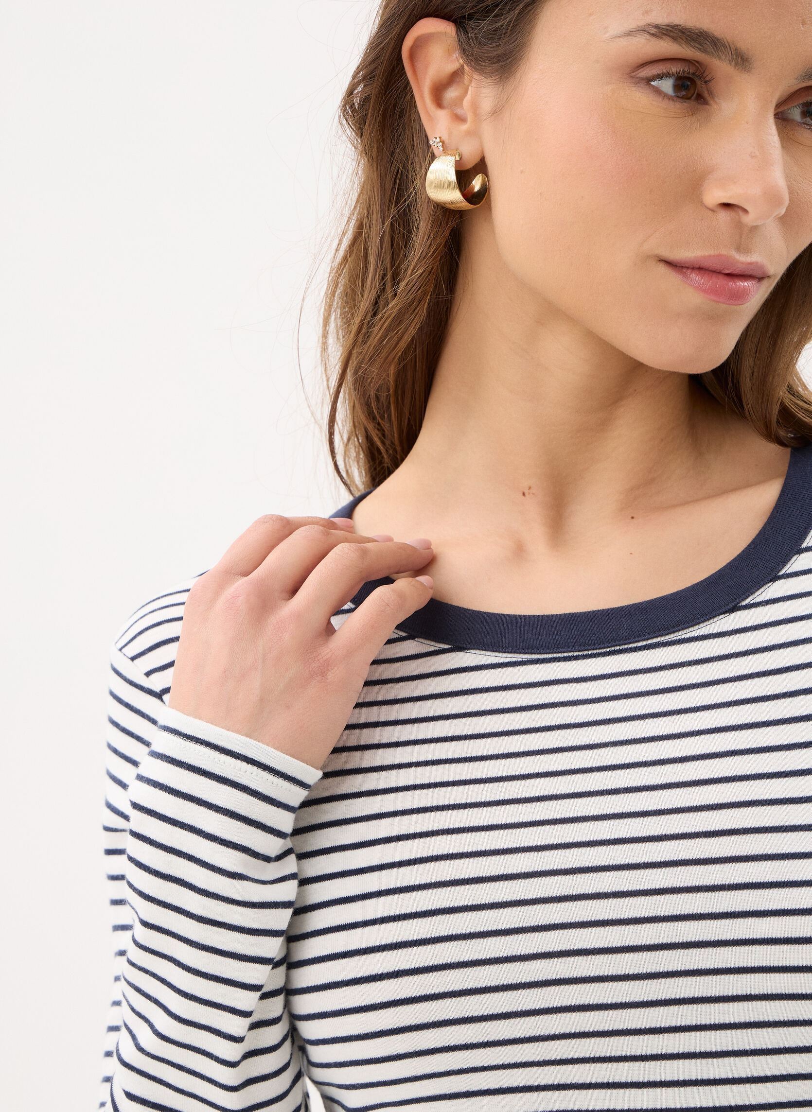 Tee-shirts manches longues T-shirt l'iconique manches longues col r femme blanc Petit Bateau Tee-shirts manches longues T-shirt l'iconique manches longues col r femme blanc MARSHMALLOW/SMOKING