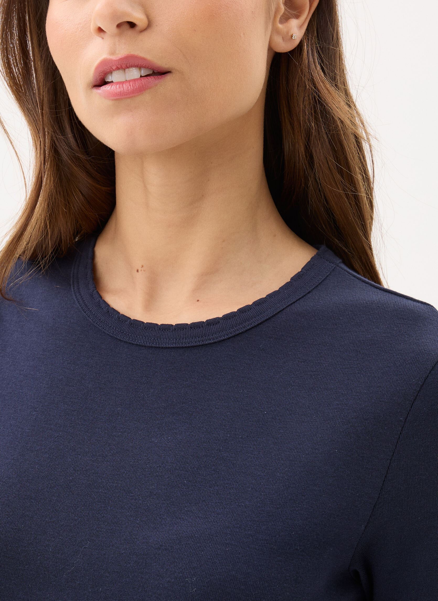 Tee-shirts manches courtes T-shirt l'iconique manches courtes col r femme bleu Petit Bateau Tee-shirts manches courtes T-shirt l'iconique manches courtes col r femme bleu SMOKING