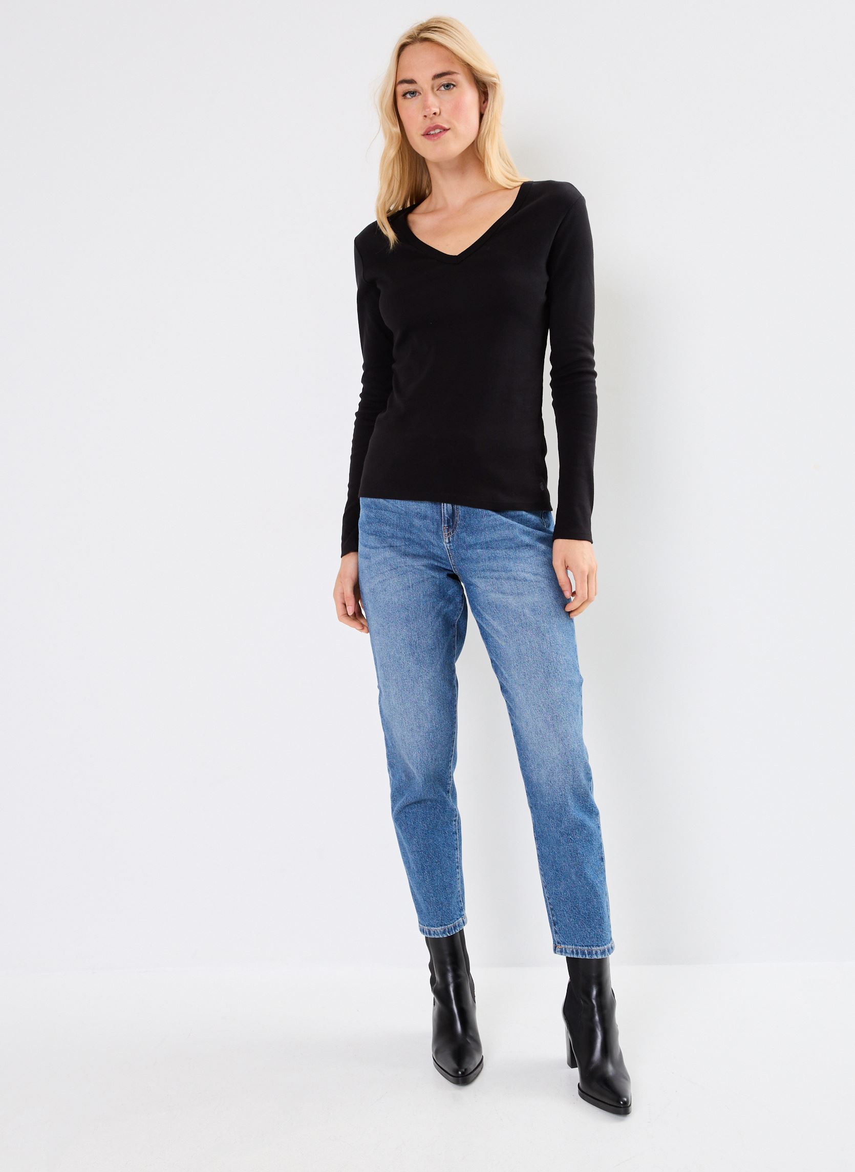 Langarm-T-Shirts T-shirt l'iconique manches longues col V damen schwarz Petit Bateau Langarm-T-Shirts T-shirt l'iconique manches longues col V damen schwarz BLACK