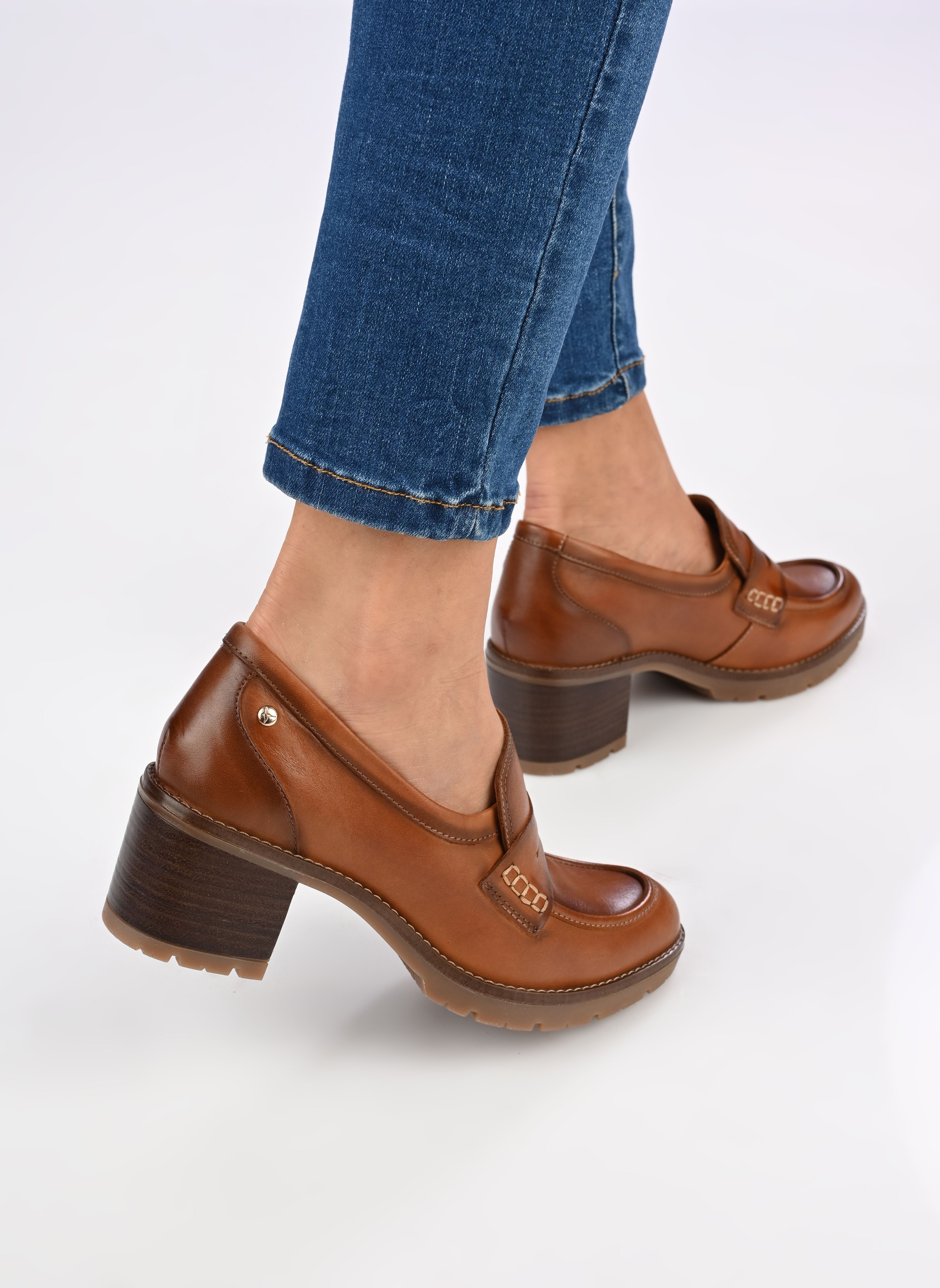 Mocassins Llanes W7H-3873C1 femme marron Pikolinos Mocassins Llanes W7H-3873C1 femme marron BRANDY