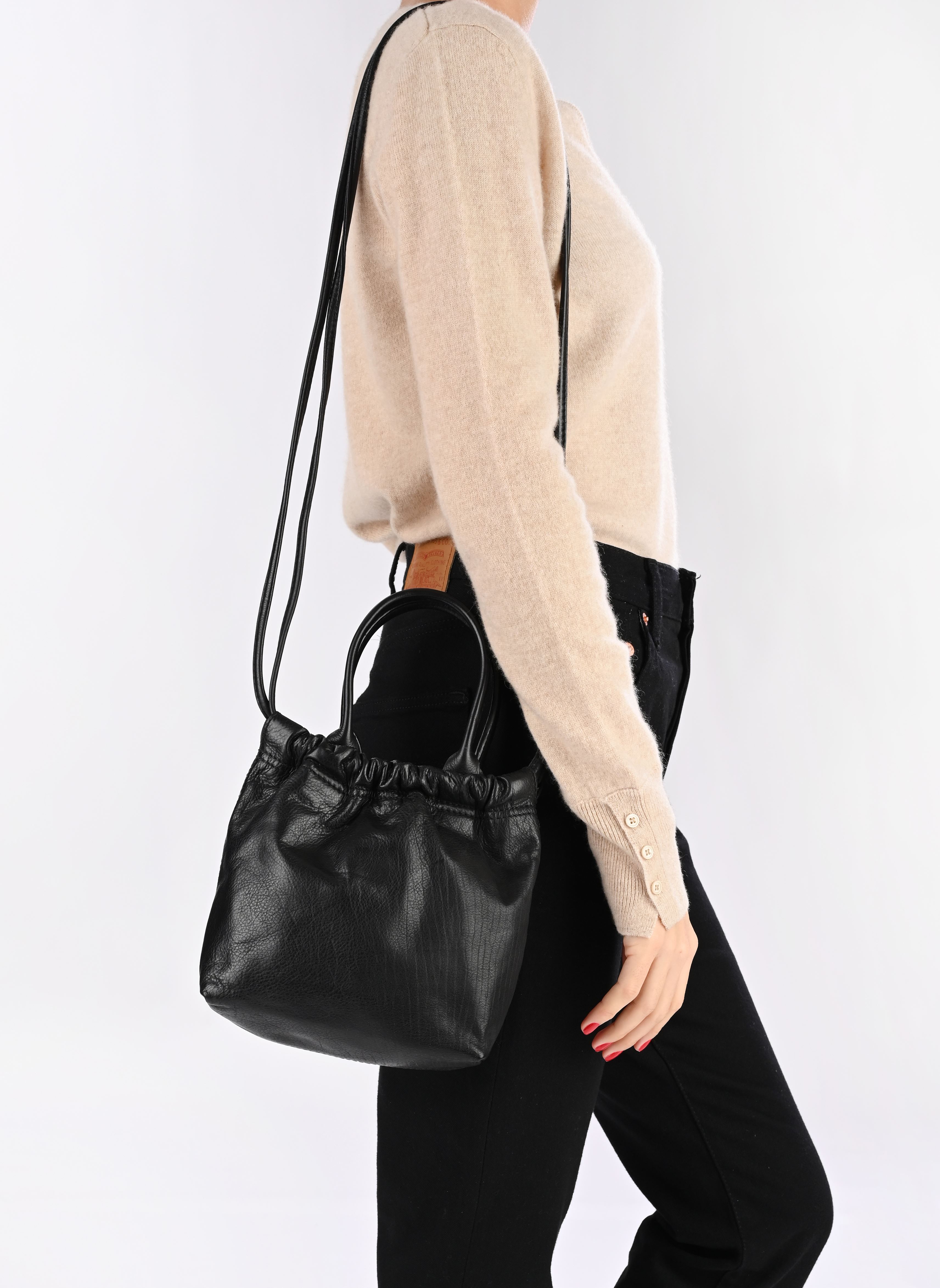Sacs bandoulière Mura WHA-1105 femme noir Pikolinos Sacs bandoulière Mura WHA-1105 femme noir Black