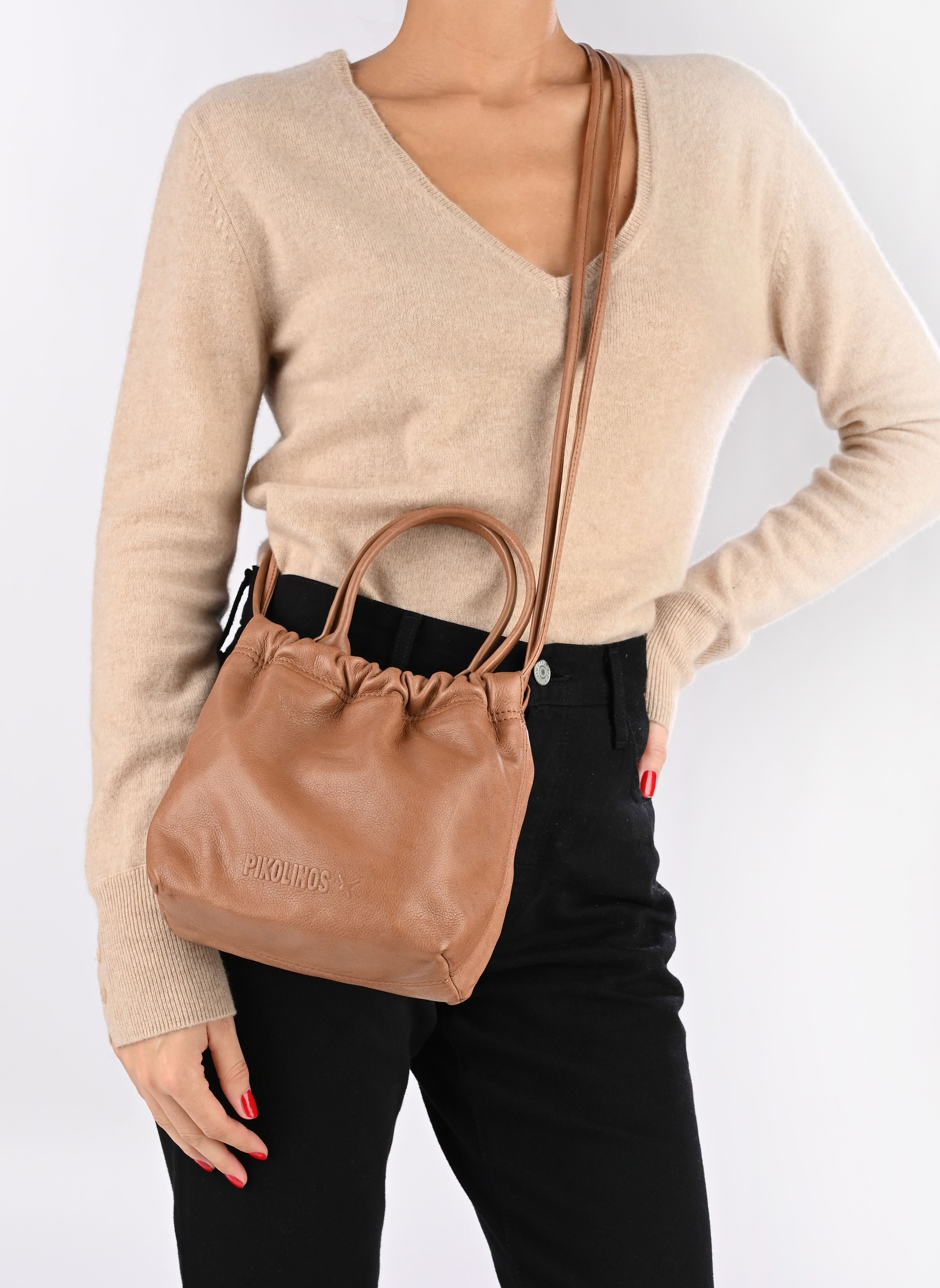 Schoudertassen Mura WHA-1105 dames bruin Pikolinos Schoudertassen Mura WHA-1105 dames bruin Brandy