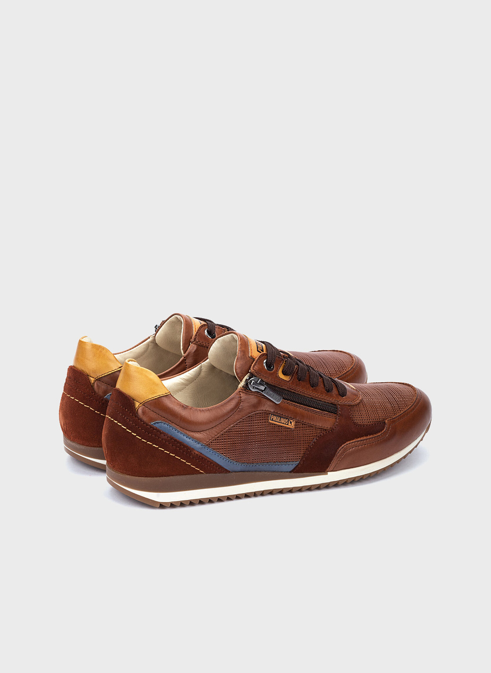 Baskets basses LIVERPOOL homme marron Pikolinos Baskets basses LIVERPOOL homme marron Marron