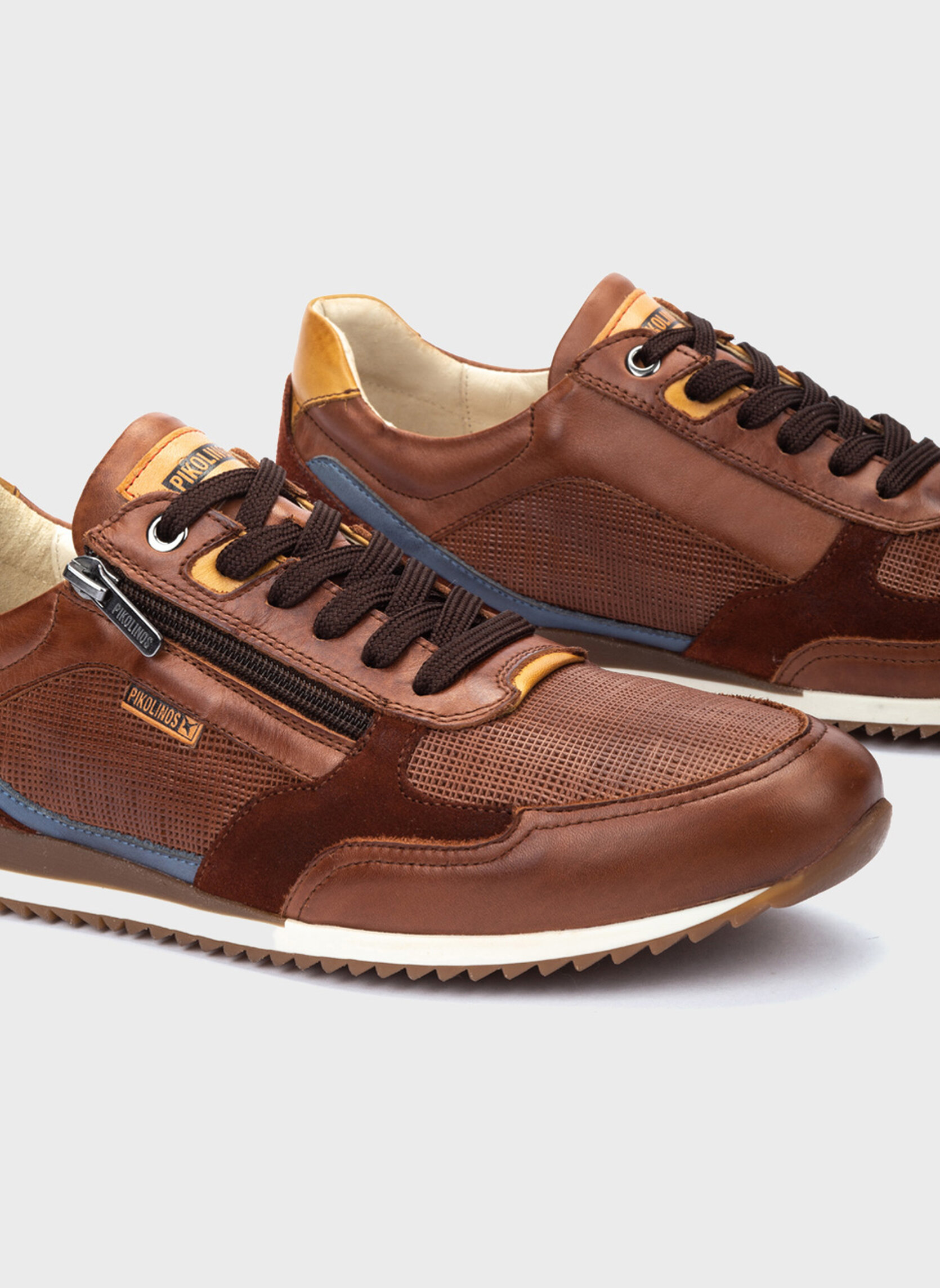 Baskets basses LIVERPOOL homme marron Pikolinos Baskets basses LIVERPOOL homme marron Marron