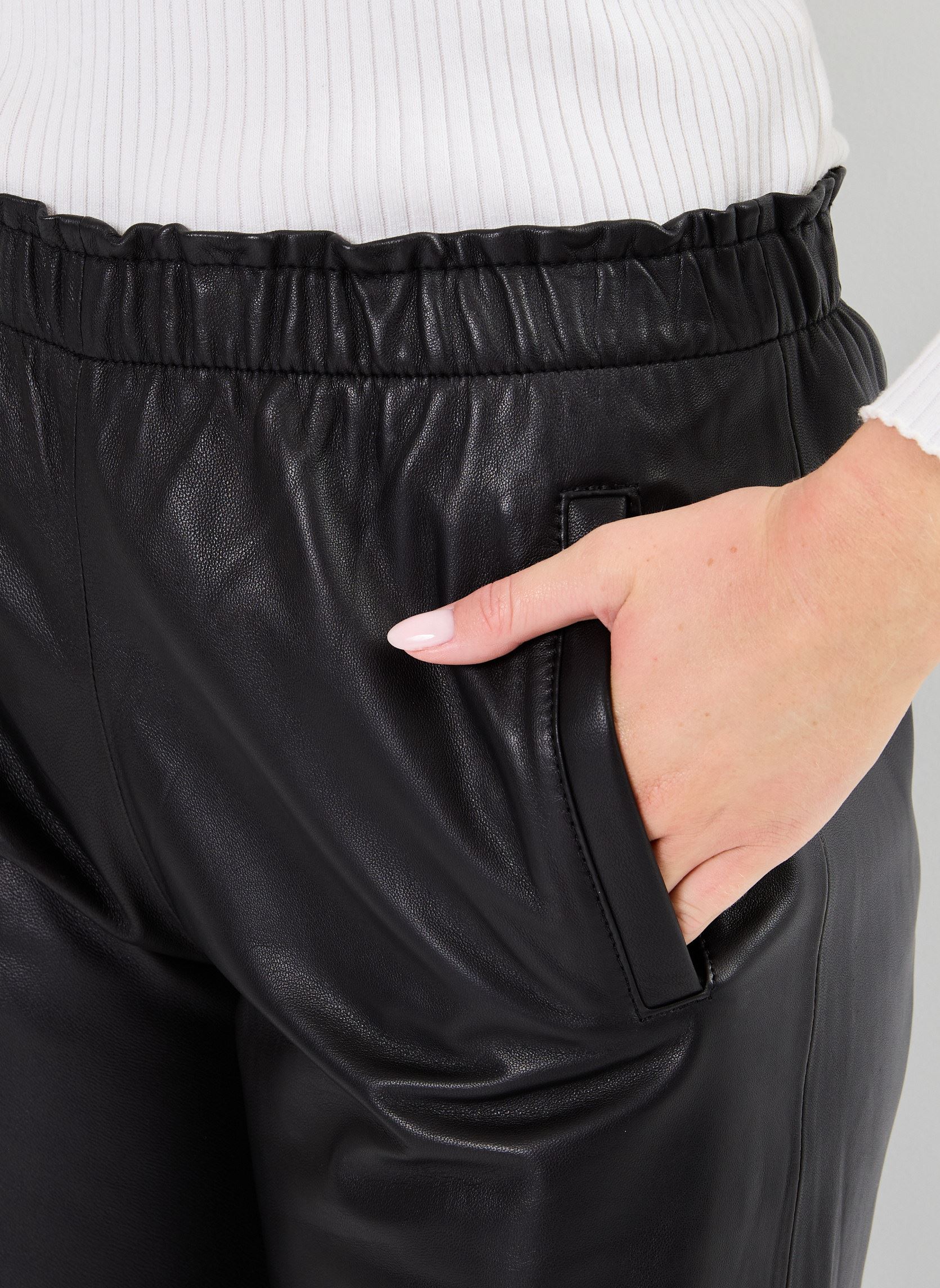 Weite Hosen URANUS damen schwarz Oakwood Weite Hosen URANUS damen schwarz Noir