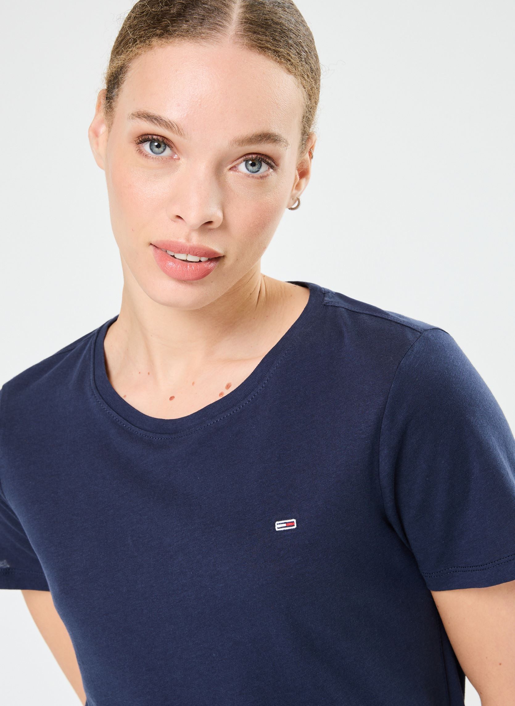 Tee-shirts manches courtes Tjw Soft Jersey Tee DW0DW14616 femme bleu Tommy Jeans Tee-shirts manches courtes Tjw Soft Jersey Tee DW0DW14616 femme bleu TWILIGHT NAVY