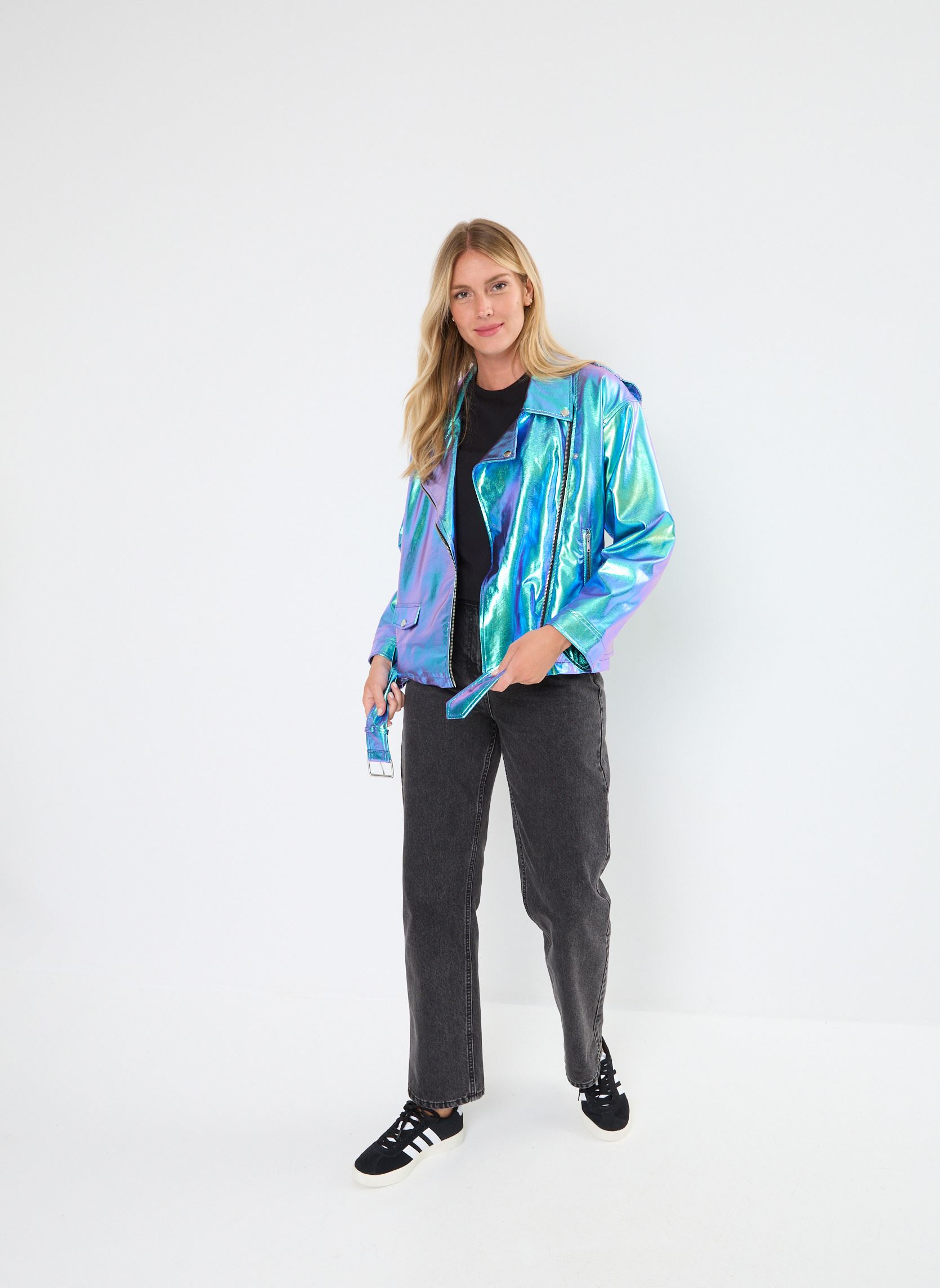 Vestes en cuir NMPAULINA PAUL PU OVERSIZE BIKER JACKET femme argent Noisy May Vestes en cuir NMPAULINA PAUL PU OVERSIZE BIKER JACKET femme argent SWEET LAVENDER