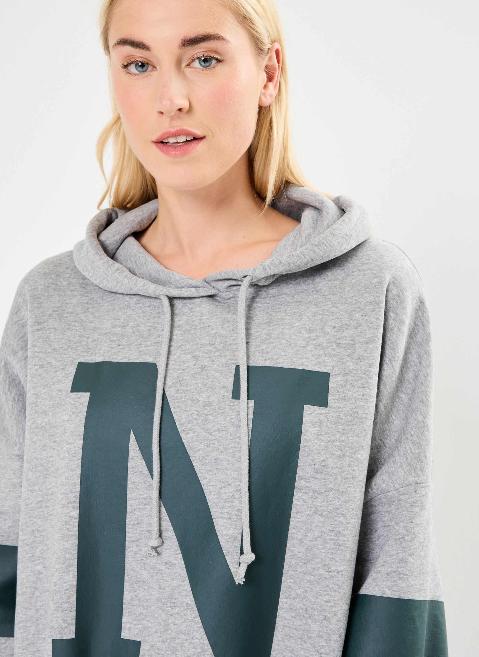 Kapuzenpullover NMBELIEVE OVERSIZE COLLEGE SWEAT JRS FWD damen grau Noisy May Kapuzenpullover NMBELIEVE OVERSIZE COLLEGE SWEAT JRS FWD damen grau LIGHT GREY MELANGE