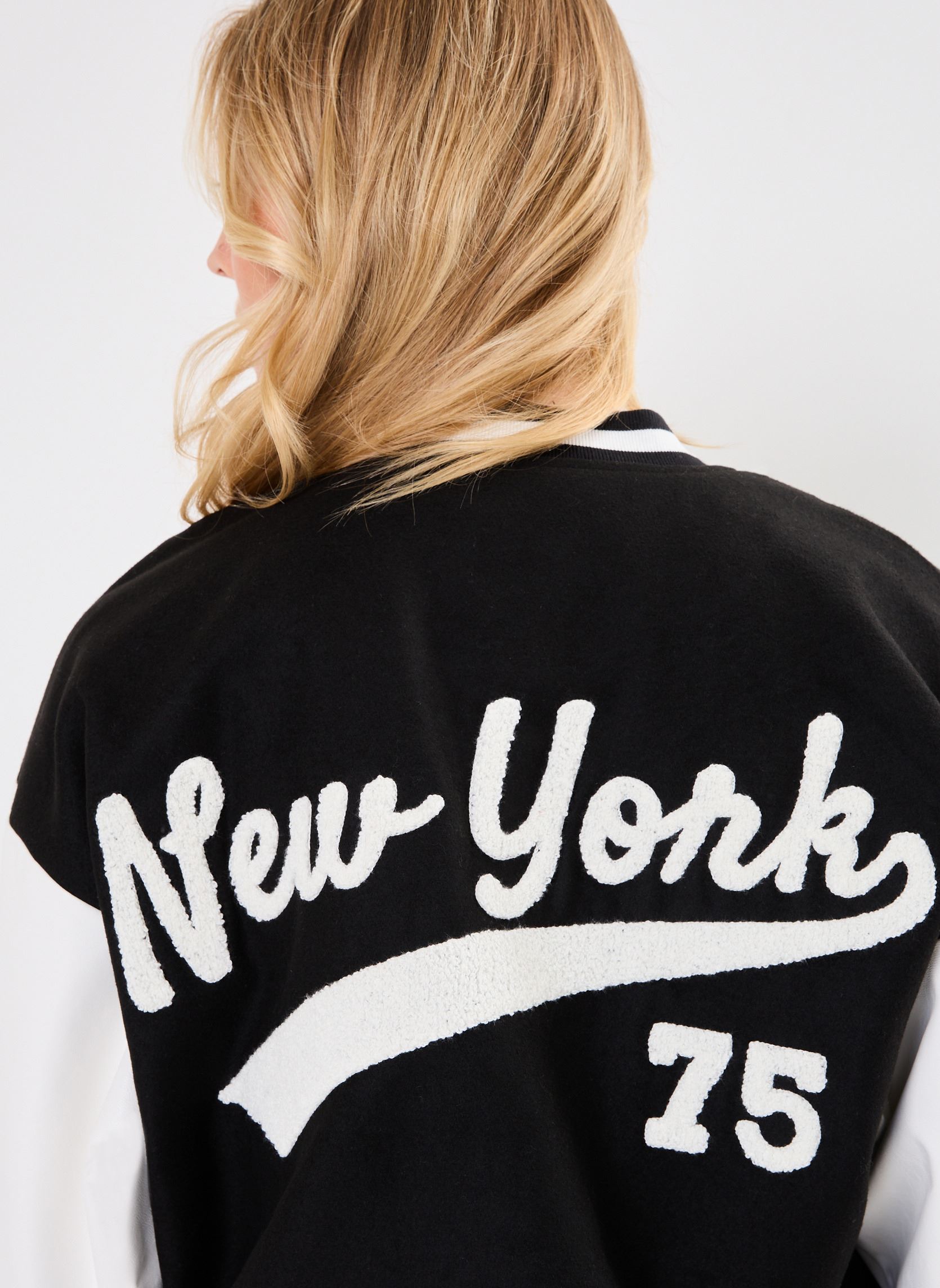 Vestes NMDELVA L/S COLLEGE JACKET femme noir Noisy May Vestes NMDELVA L/S COLLEGE JACKET femme noir Black