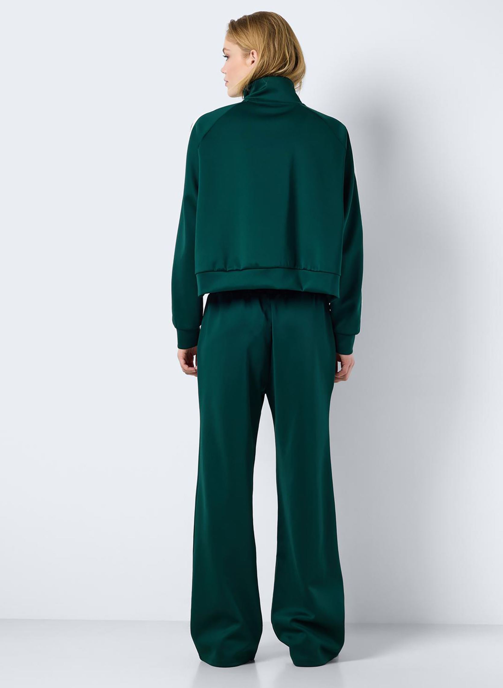 Sweaters met rits NMJENNA L/S HIGHNECK SWEAT JRS dames groen Noisy May Sweaters met rits NMJENNA L/S HIGHNECK SWEAT JRS dames groen Ponderosa Pine