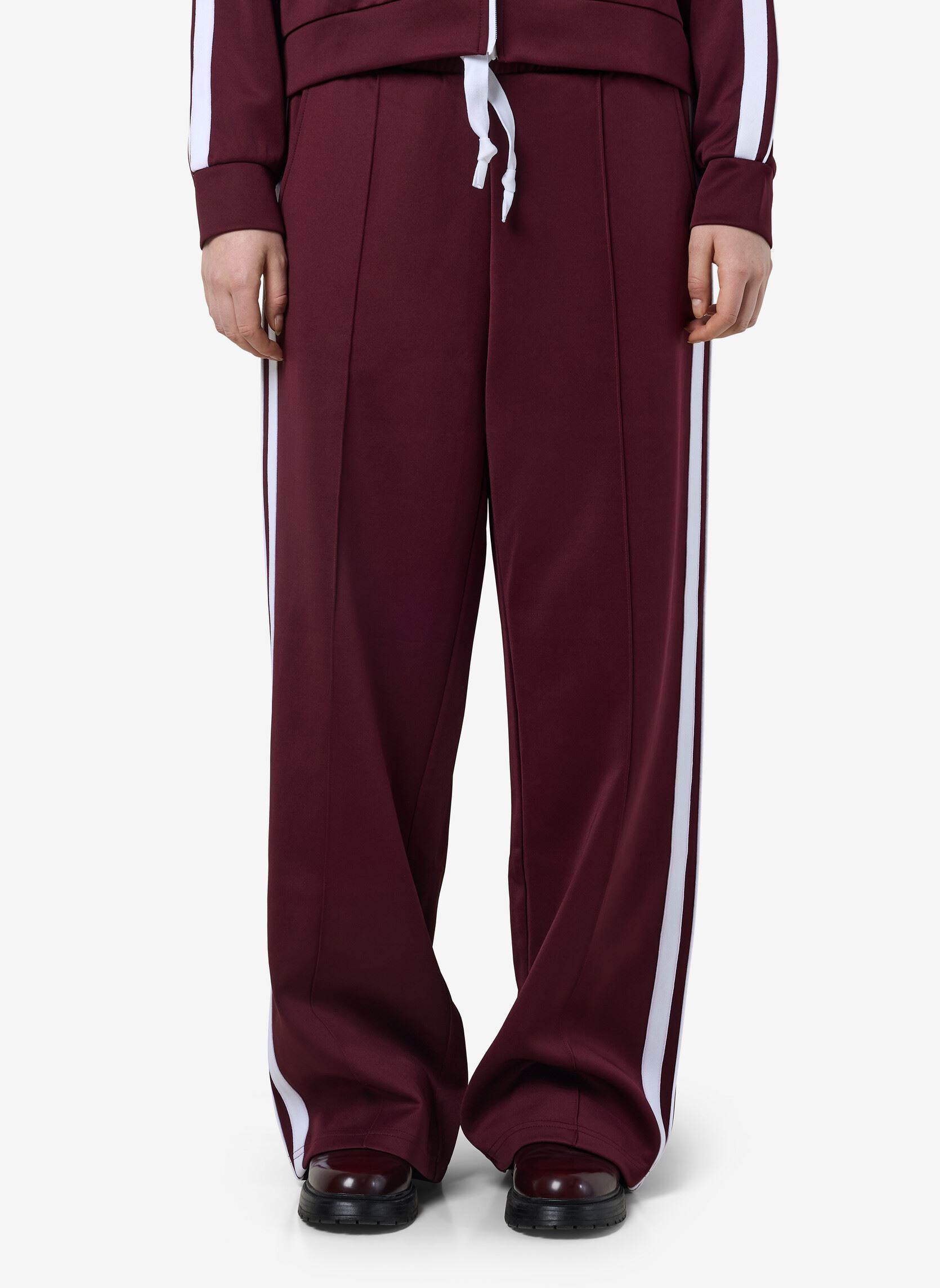 Bas de jogging NMJENNA NW SPORTY JOGGER JRS femme bordeaux Noisy May Bas de jogging NMJENNA NW SPORTY JOGGER JRS femme bordeaux Windsor wine