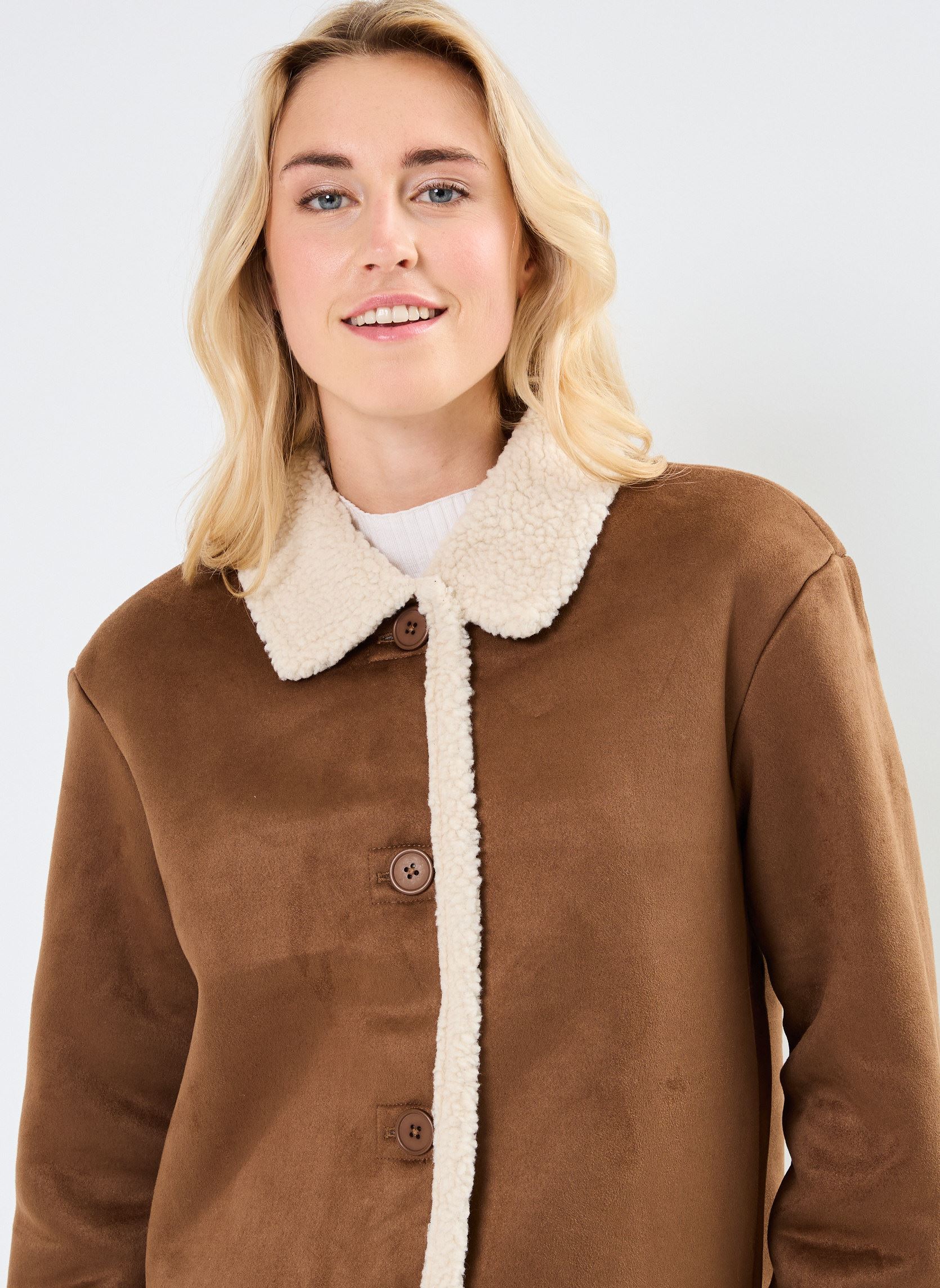 Vestes NMDILA L/S SHORT SHEARLING JACKET femme marron Noisy May Vestes NMDILA L/S SHORT SHEARLING JACKET femme marron Partridge