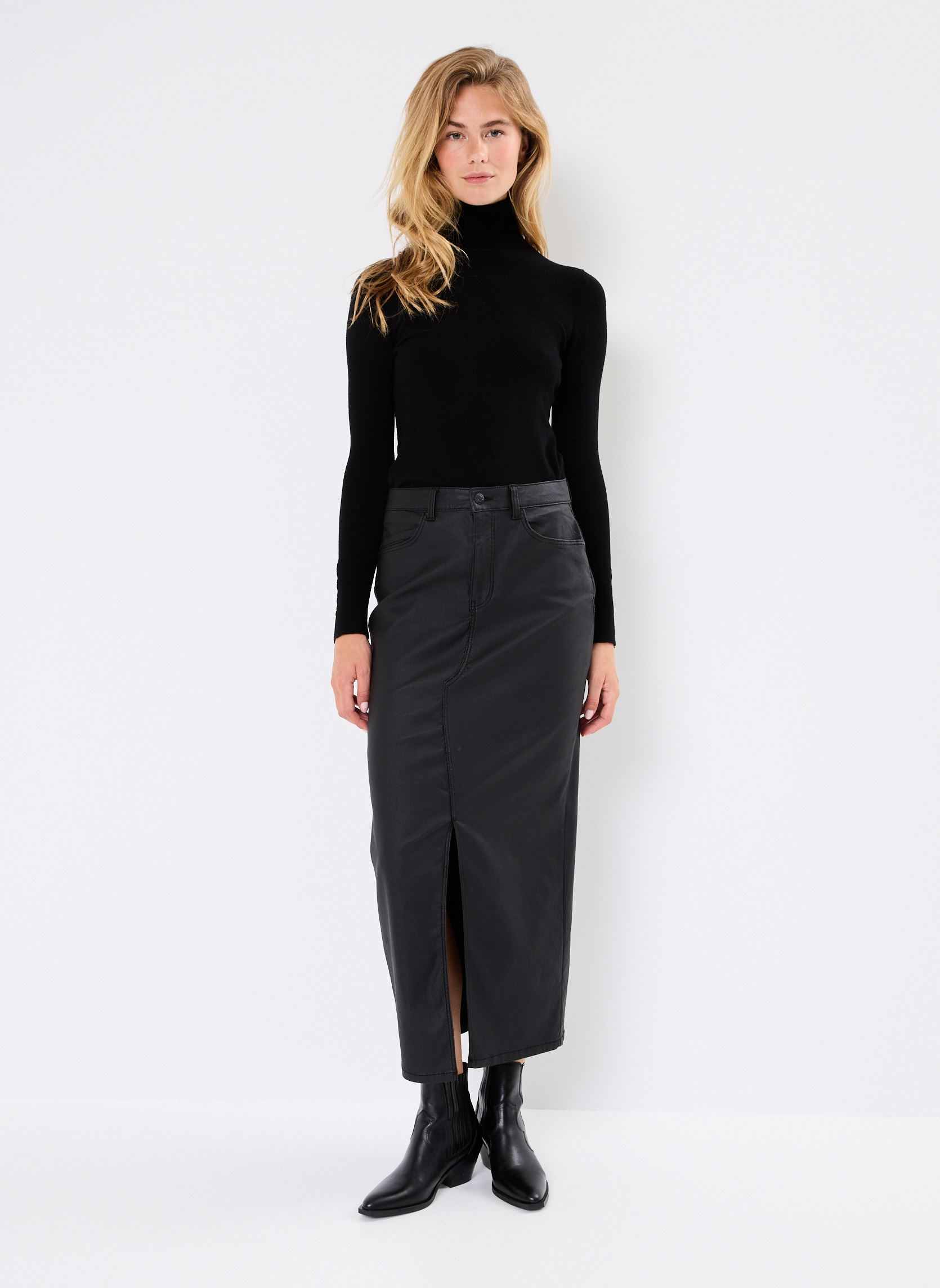 Lange rokken NMKATH NW SLIT LONG SKIRT COATED BL NOOS dames zwart Noisy May Lange rokken NMKATH NW SLIT LONG SKIRT COATED BL NOOS dames zwart Black