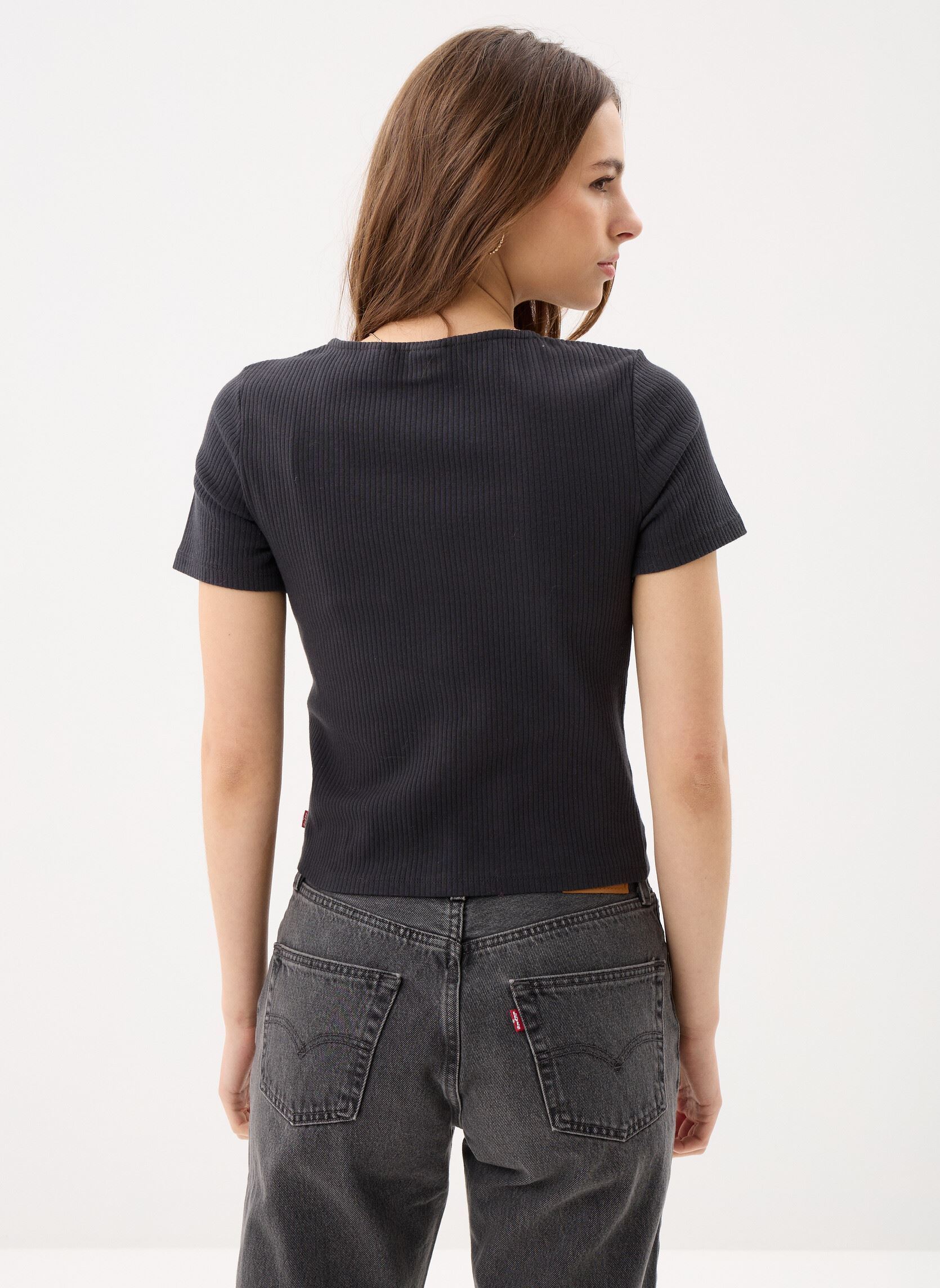 T-shirts met korte mouwen Muse Ss Tee dames zwart Levi's T-shirts met korte mouwen Muse Ss Tee dames zwart CAVIAR