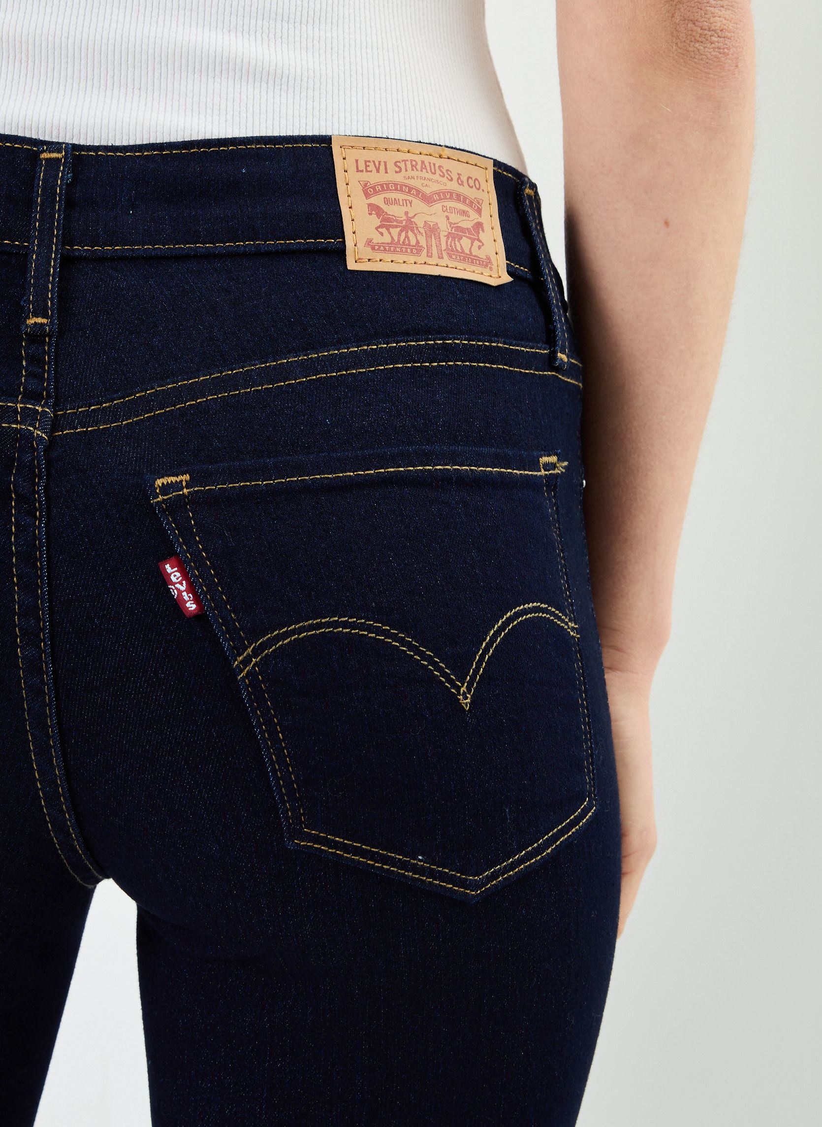 Jeans slim et skinny 311 Shaping Skinny Dark Indigo - Flat Fi femme bleu Levi's Jeans slim et skinny 311 Shaping Skinny Dark Indigo - Flat Fi femme bleu Darkest Sky