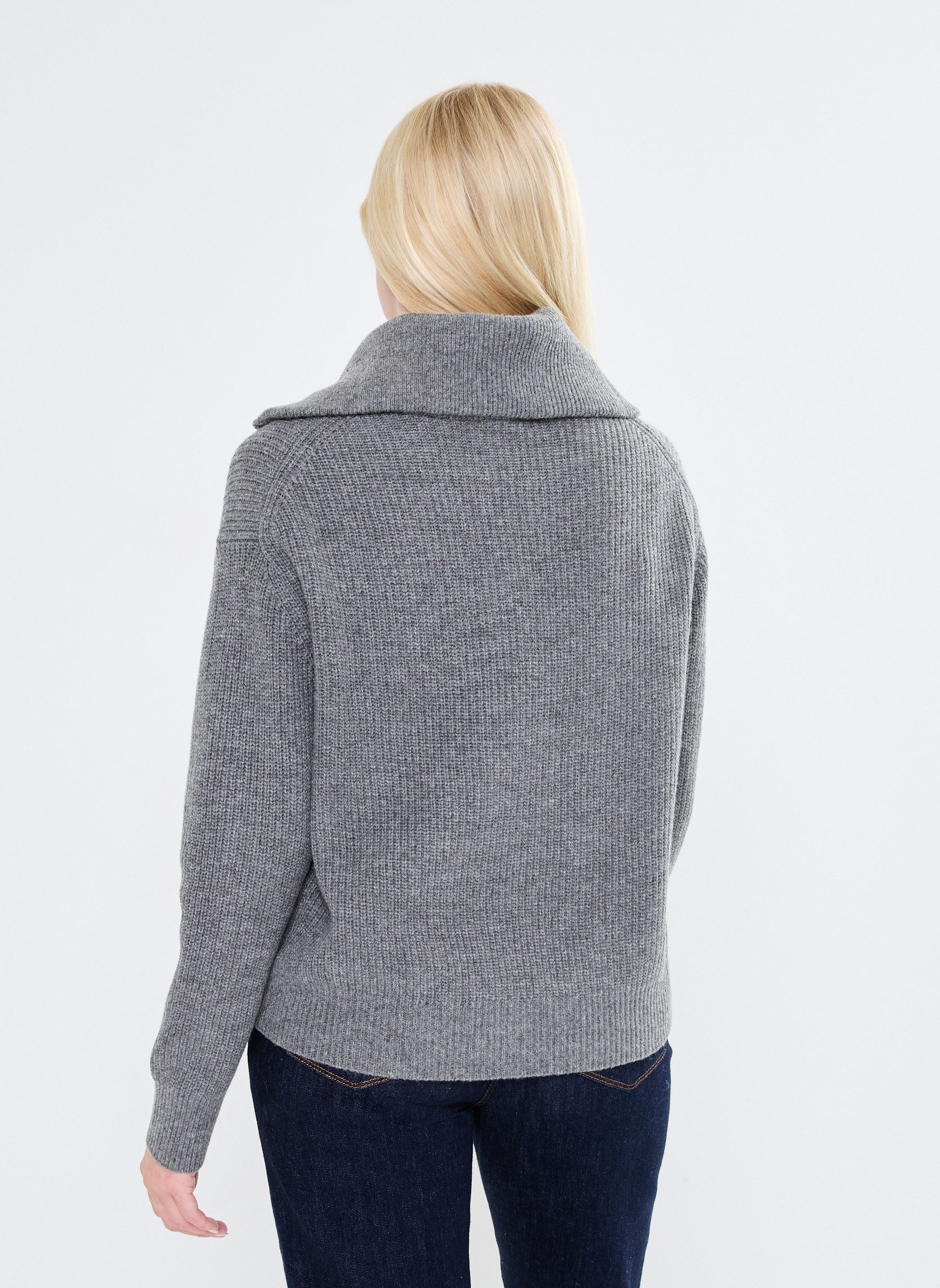 Pulls Naiki femme gris Grace & Mila Pulls Naiki femme gris GRIS