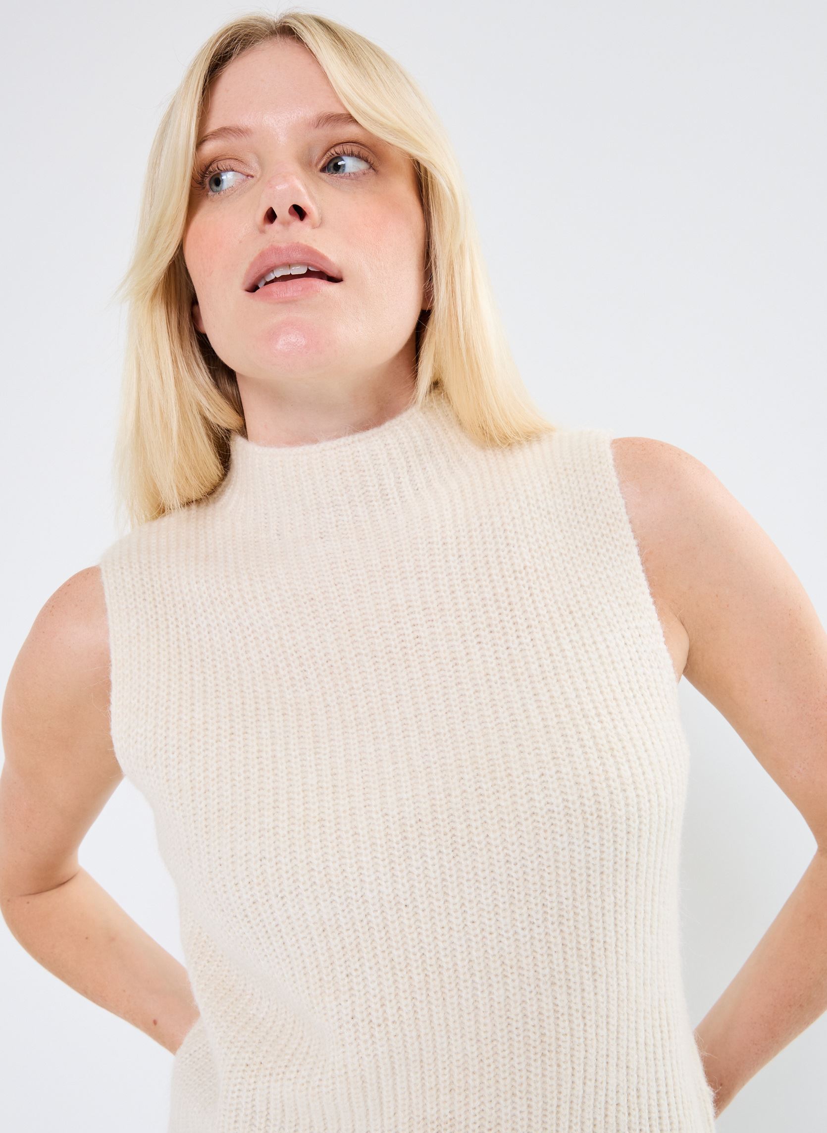 Pulls Naima femme blanc Grace & Mila Pulls Naima femme blanc Ecru