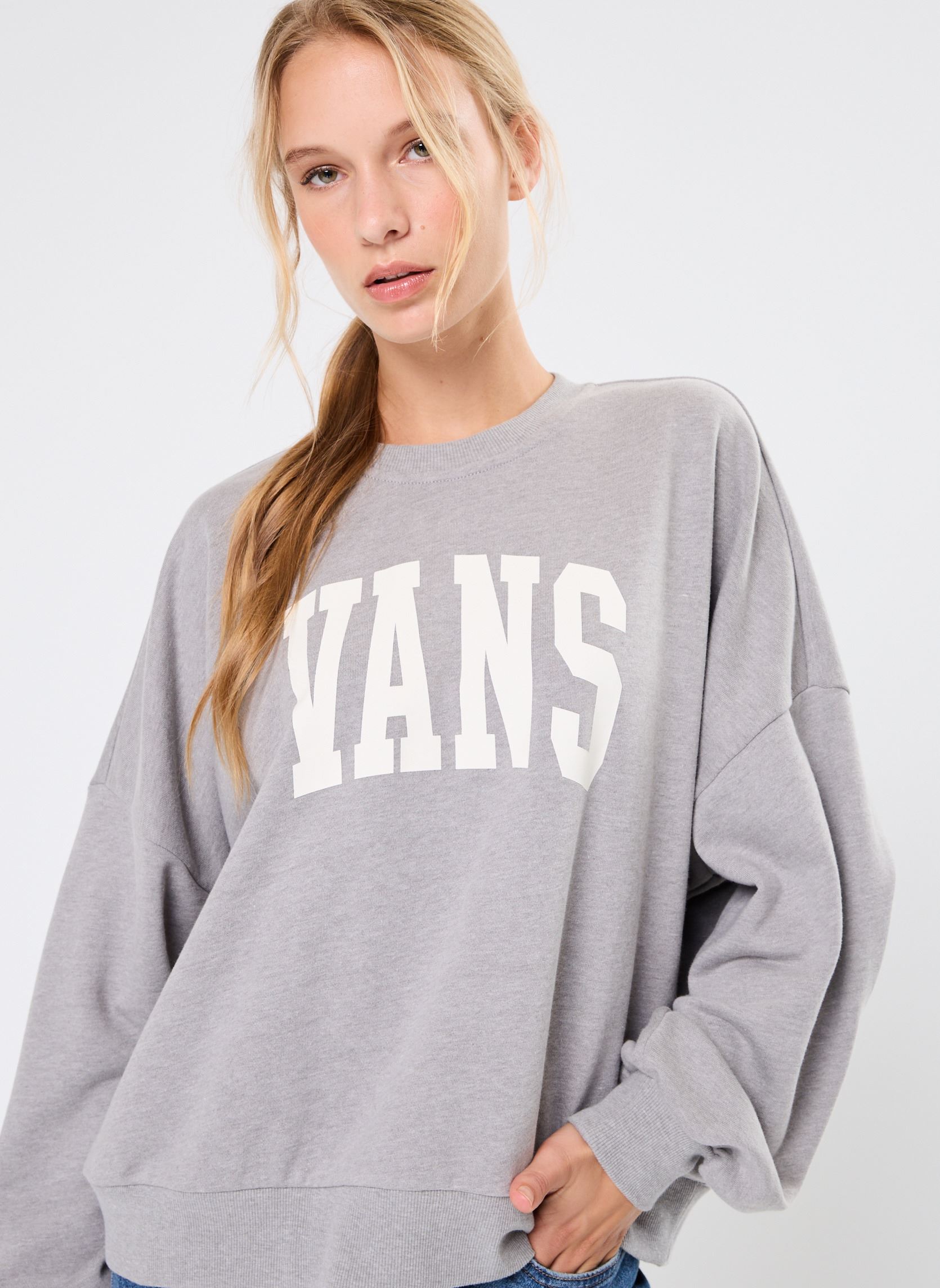 Felpe Stadium Loose Crew donna grigio Vans Felpe Stadium Loose Crew donna grigio CEMENT HEATHER