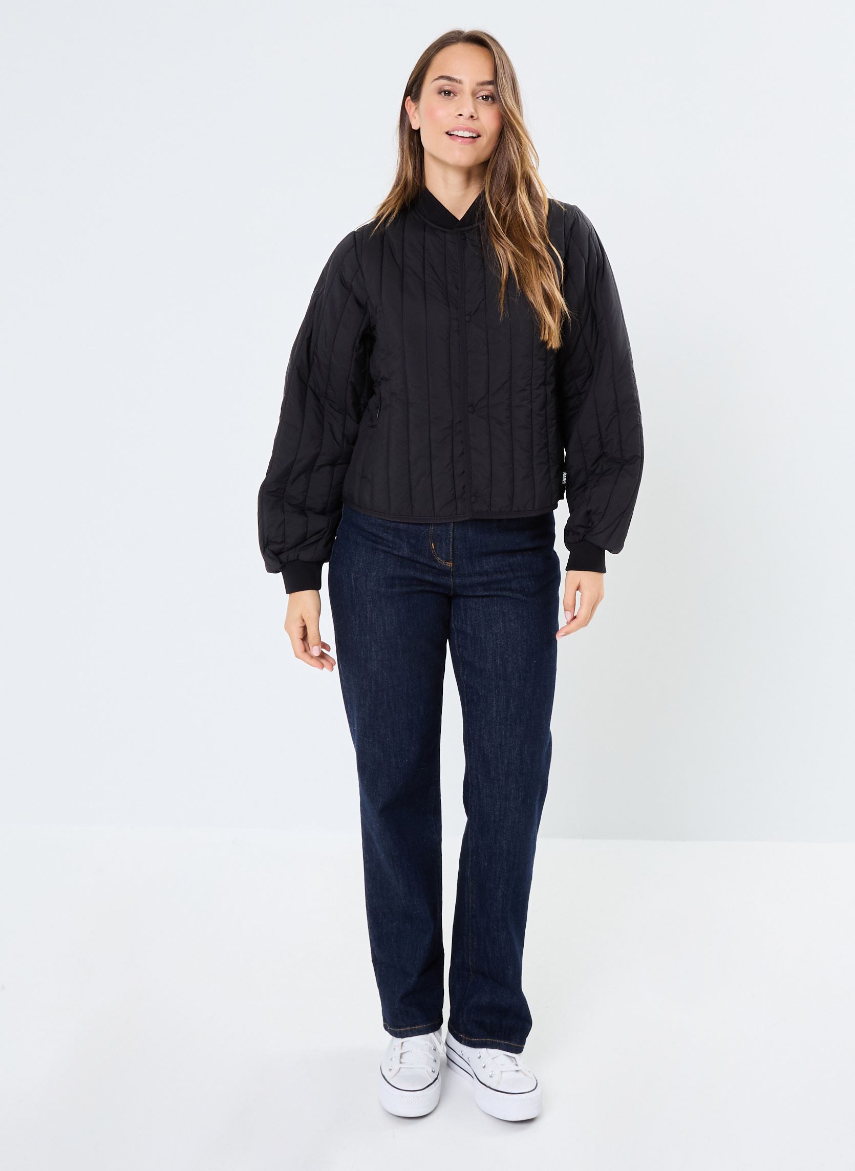 Jassen Banja Liner Bomber W Jacket T1 dames zwart Rains Jassen Banja Liner Bomber W Jacket T1 dames zwart BLACK