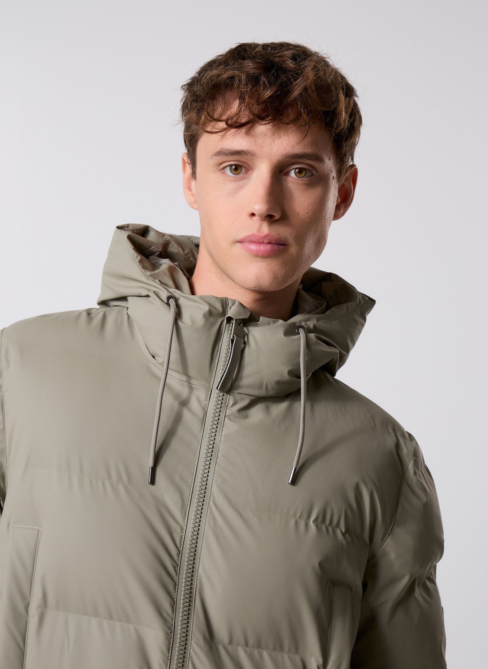 Daunenjacken Alta Long Puffer Cargo Jacket W3T4 herren grün Rains Daunenjacken Alta Long Puffer Cargo Jacket W3T4 herren grün DRIFT