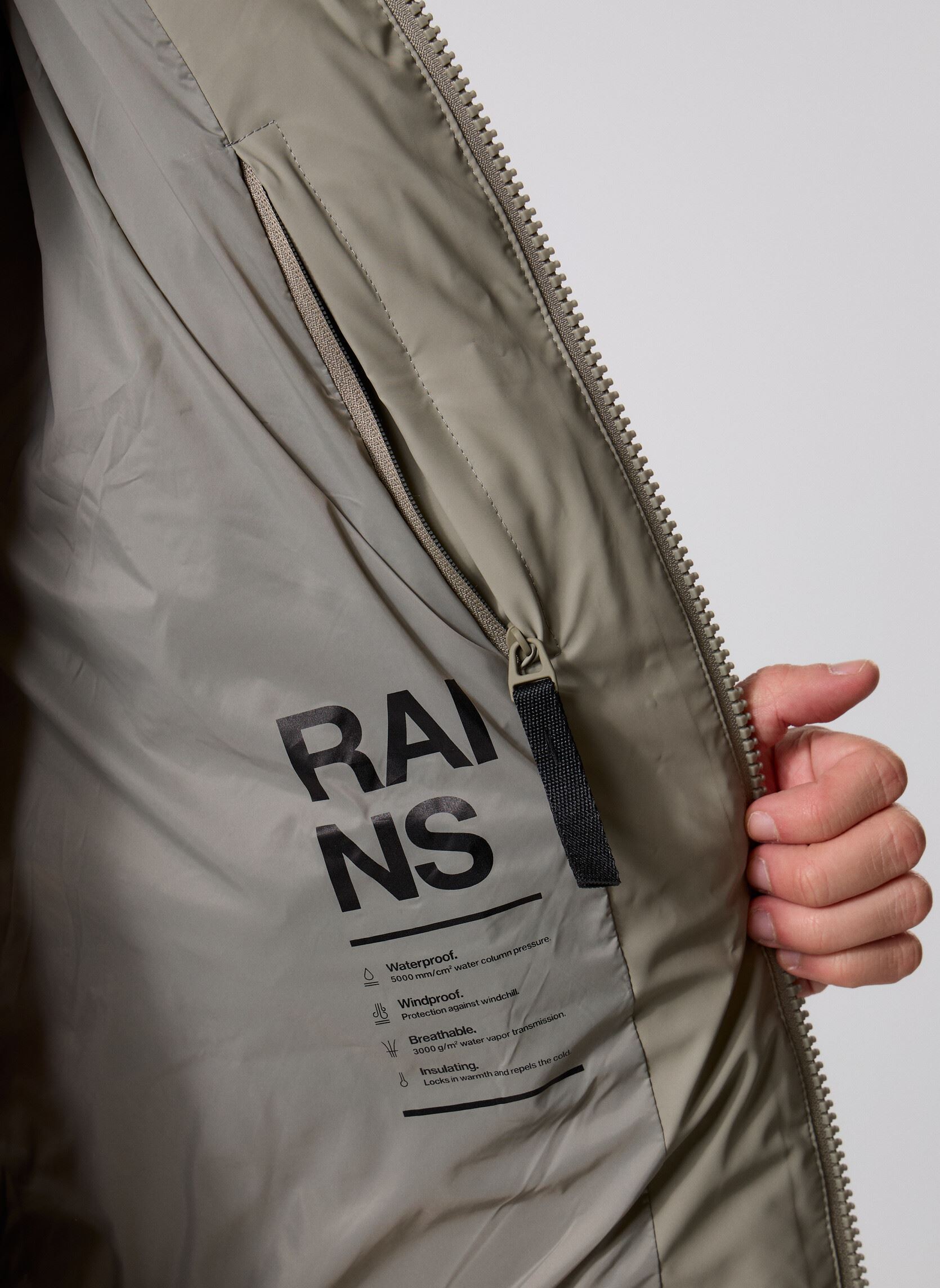 Daunenjacken Alta Long Puffer Cargo Jacket W3T4 herren grün Rains Daunenjacken Alta Long Puffer Cargo Jacket W3T4 herren grün DRIFT