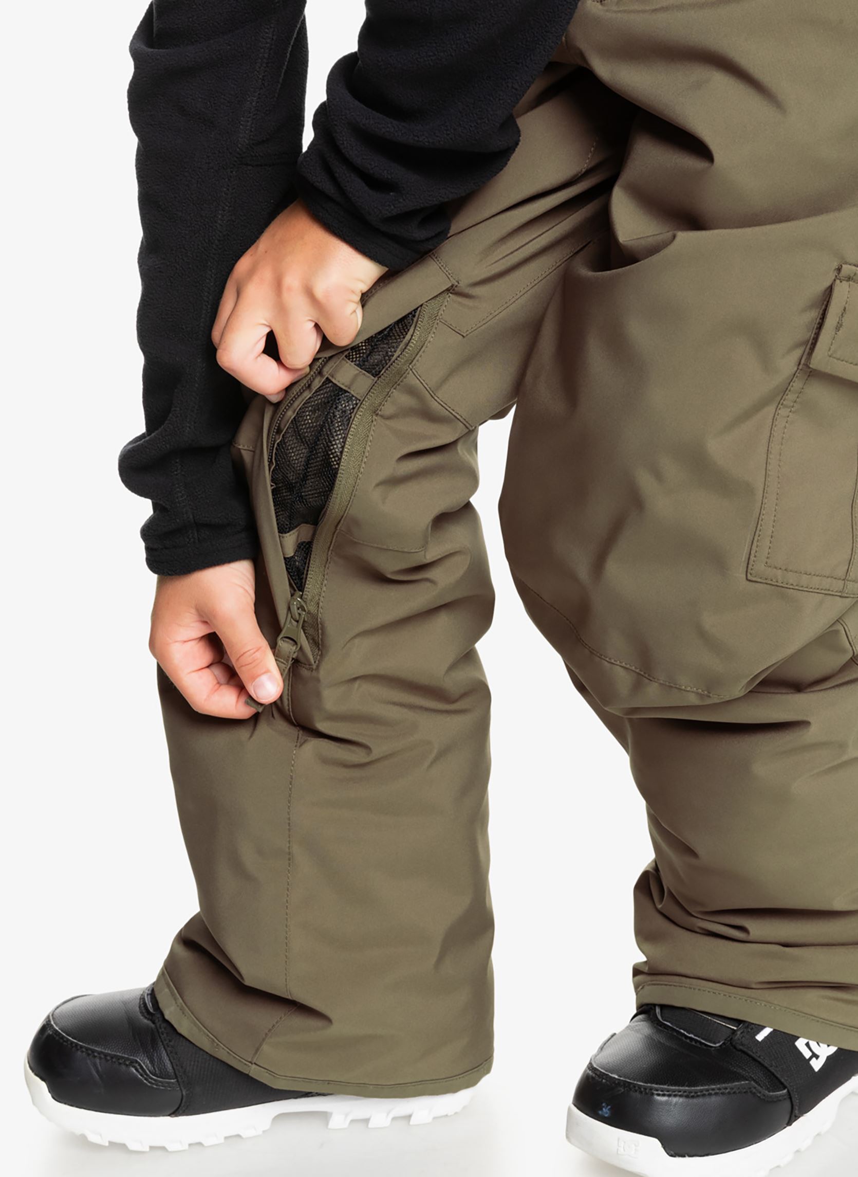 Broeken Porter Yth Pt jongens groen Quiksilver Broeken Porter Yth Pt jongens groen CANTEEN