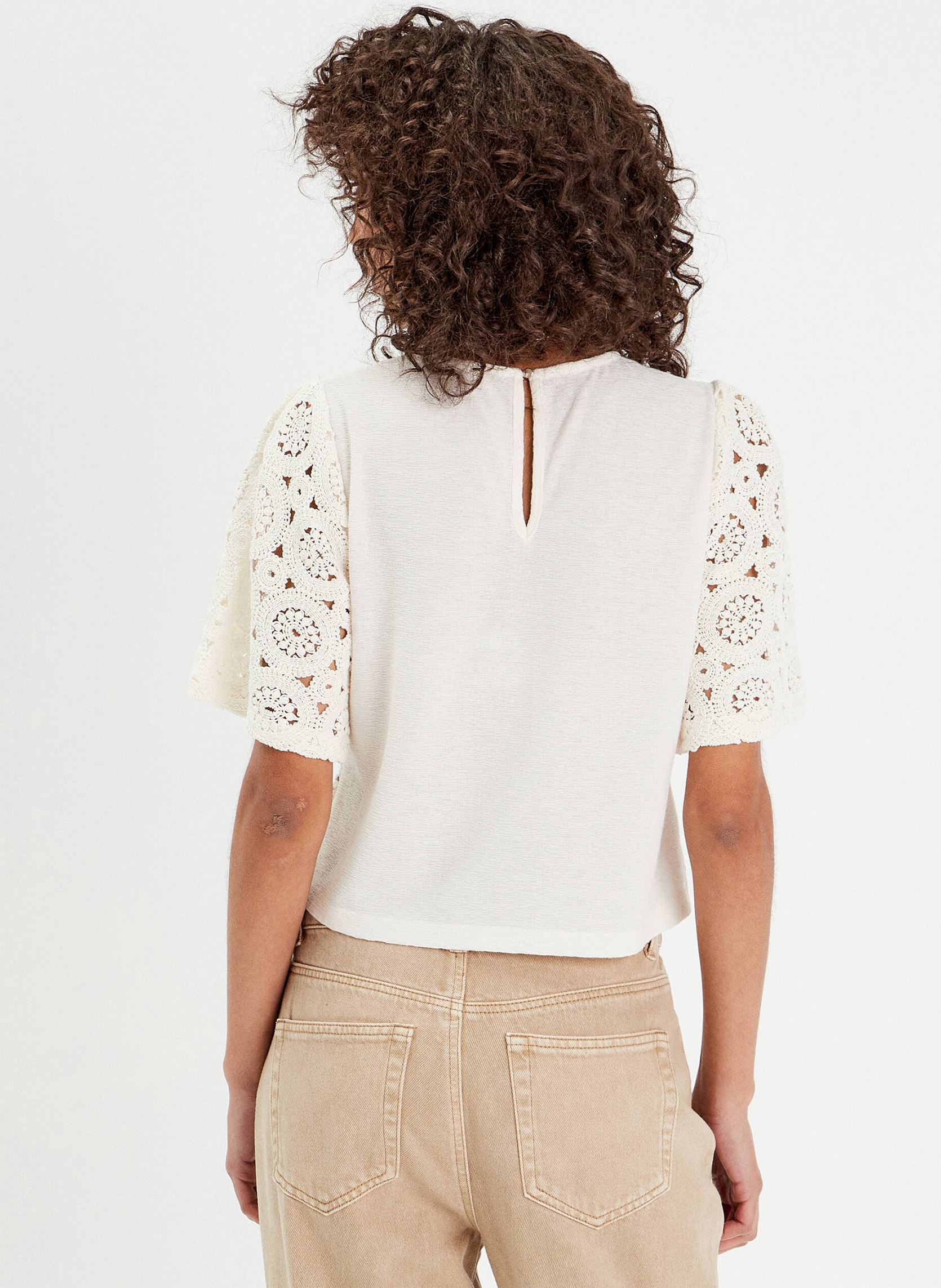 Tee-shirts manches courtes KMACSUM3 femme beige Cache Cache Tee-shirts manches courtes KMACSUM3 femme beige White Swan