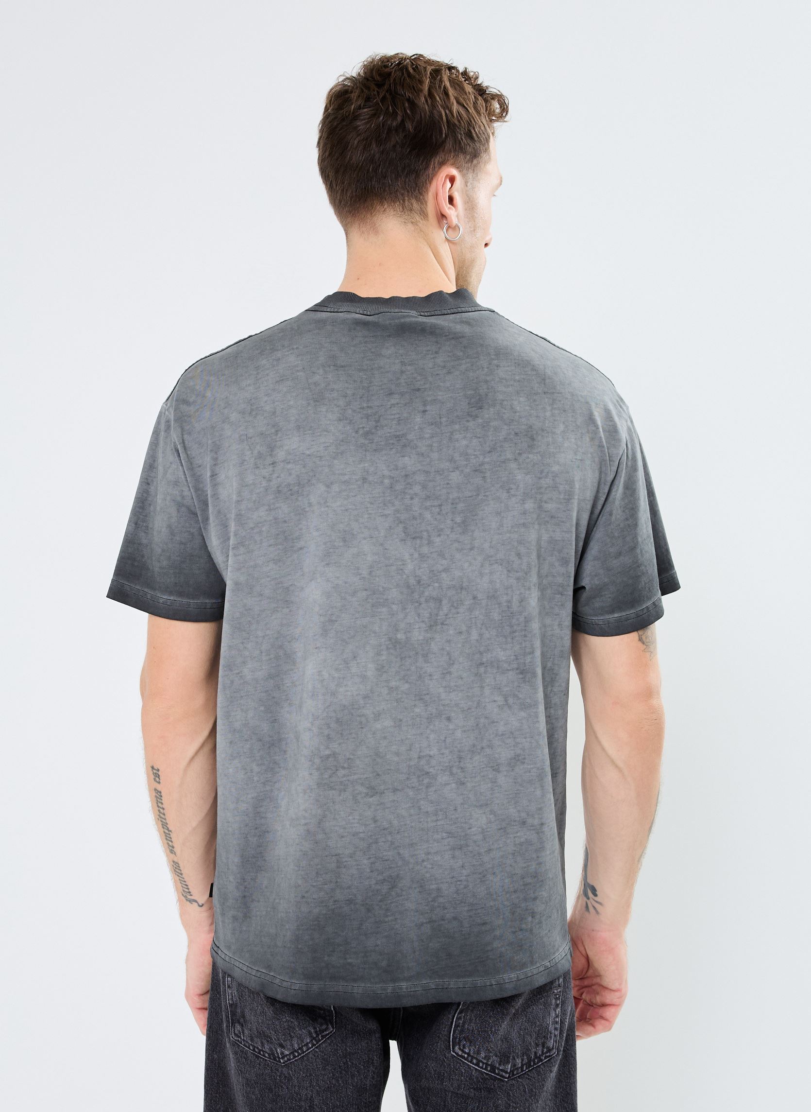 Tee-shirts manches courtes SDNivan homme noir SOLID Tee-shirts manches courtes SDNivan homme noir TRUE BLACK