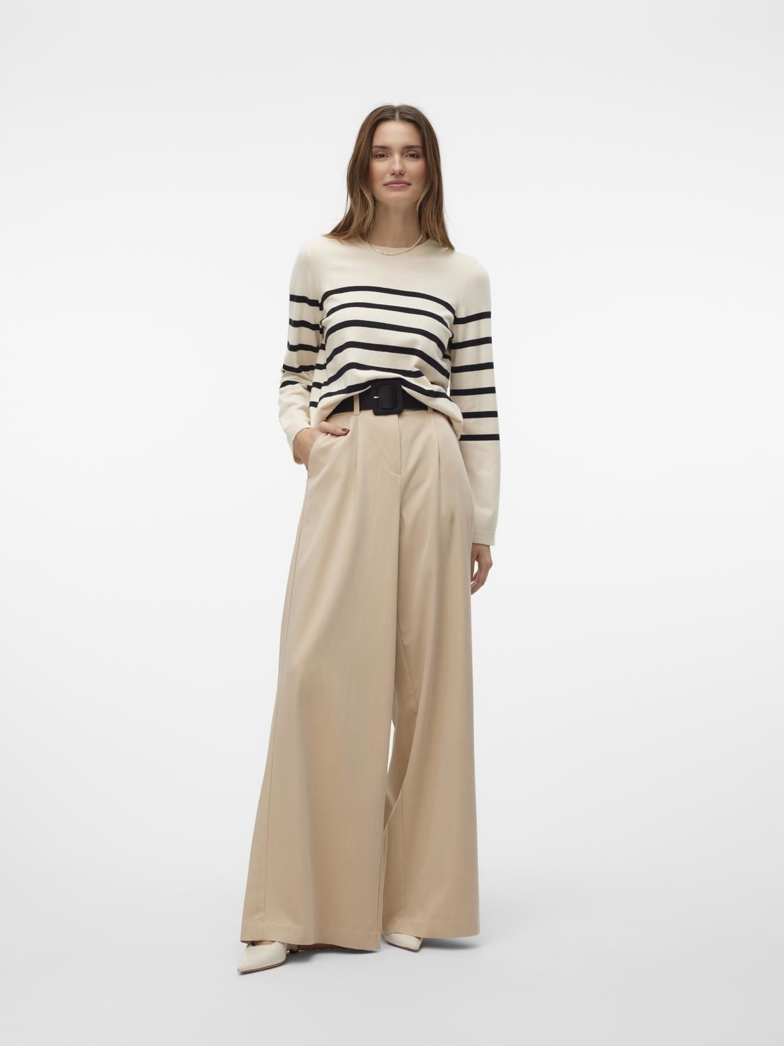 Truien VMSABA PLAIN LS O-NECK PULLOVER GA NOOS dames beige Vero Moda Truien VMSABA PLAIN LS O-NECK PULLOVER GA NOOS dames beige BIRCH