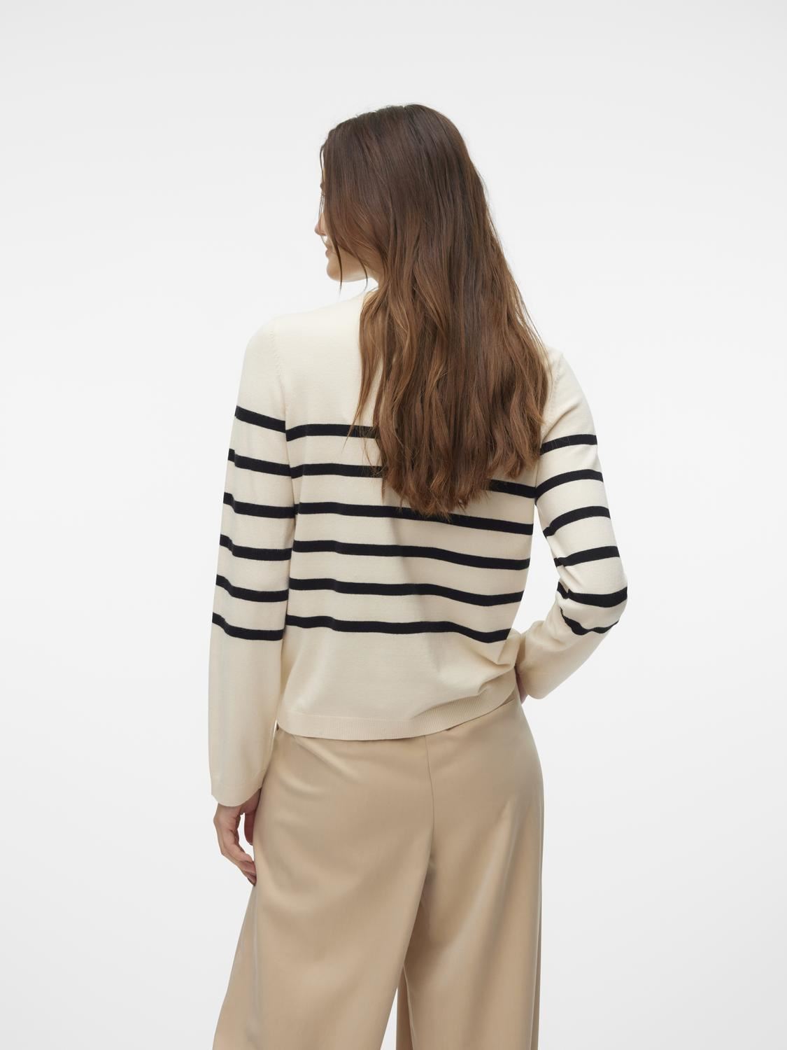 Truien VMSABA PLAIN LS O-NECK PULLOVER GA NOOS dames beige Vero Moda Truien VMSABA PLAIN LS O-NECK PULLOVER GA NOOS dames beige BIRCH