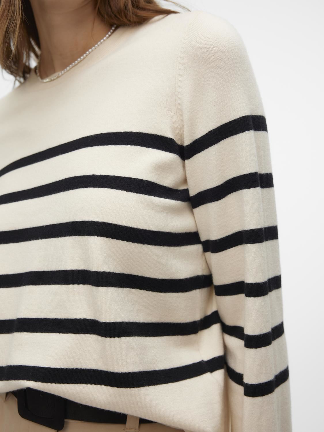 Truien VMSABA PLAIN LS O-NECK PULLOVER GA NOOS dames beige Vero Moda Truien VMSABA PLAIN LS O-NECK PULLOVER GA NOOS dames beige BIRCH