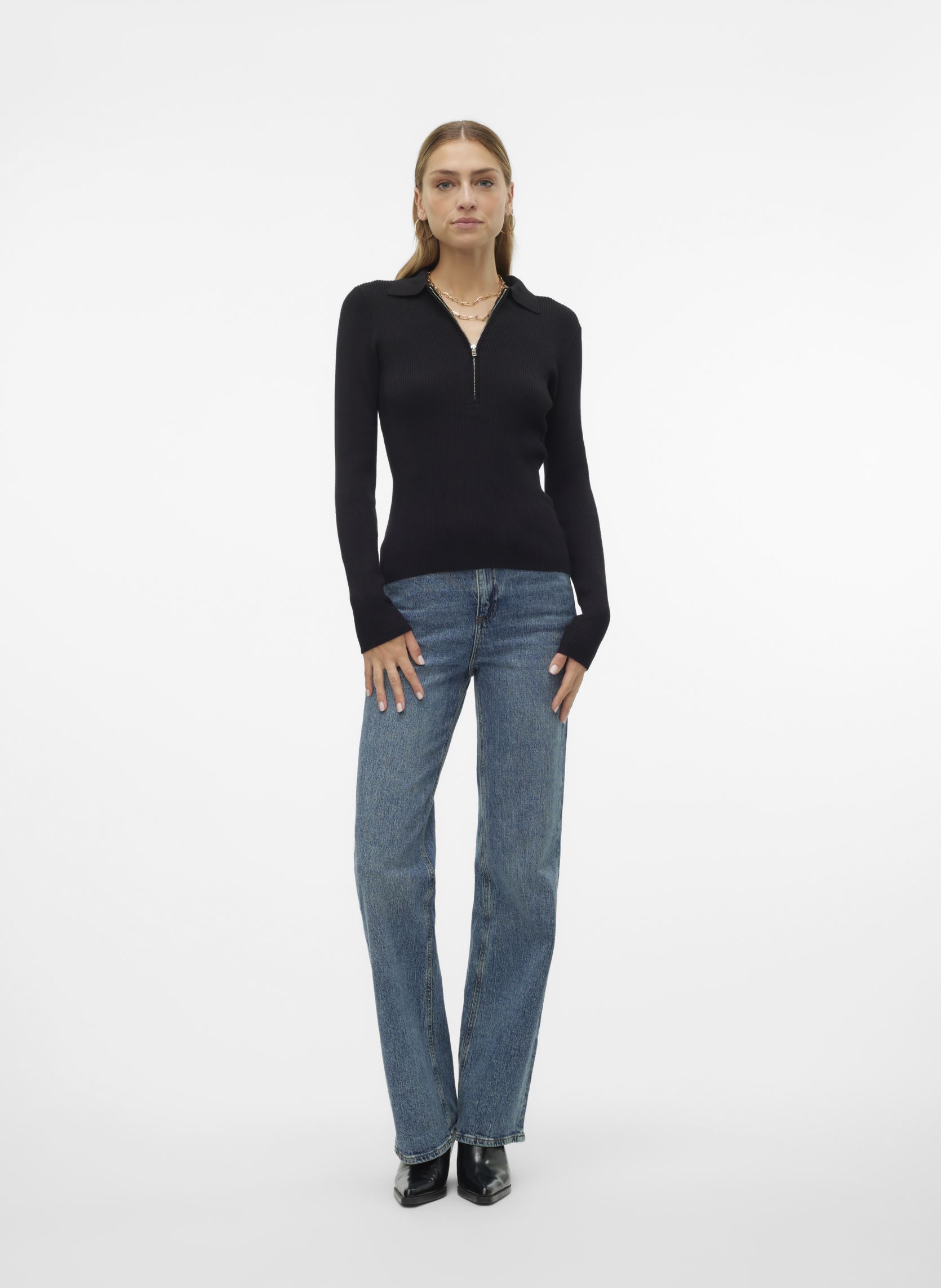 Tee-shirts VMMAITE LS POLO TOP VMA femme noir Vero Moda Tee-shirts VMMAITE LS POLO TOP VMA femme noir Black