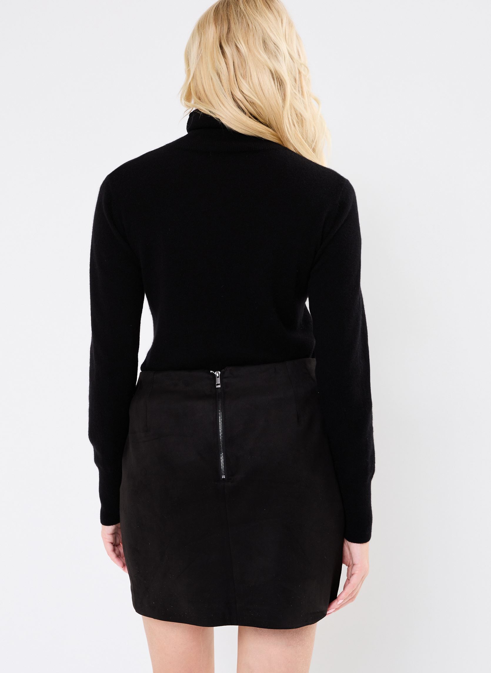 Kurze Röcke VMMALUA MW SHORT FAUX SUEDE SKIRT damen schwarz Vero Moda Kurze Röcke VMMALUA MW SHORT FAUX SUEDE SKIRT damen schwarz Black