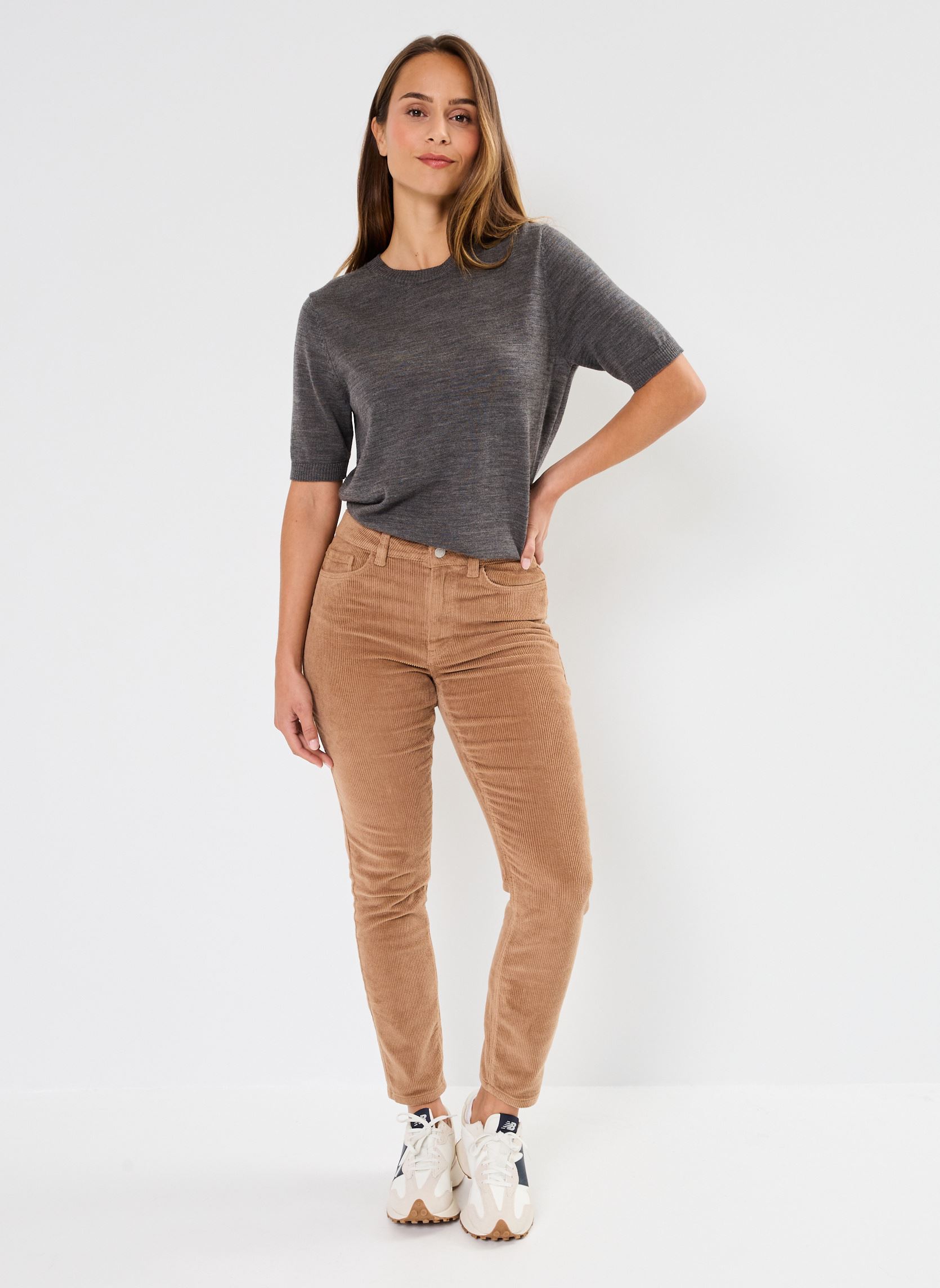 Pantaloni dritti VMBRENDA HR MOM ANK CORD PANTS LCS donna marrone Vero Moda Pantaloni dritti VMBRENDA HR MOM ANK CORD PANTS LCS donna marrone Tigers Eye