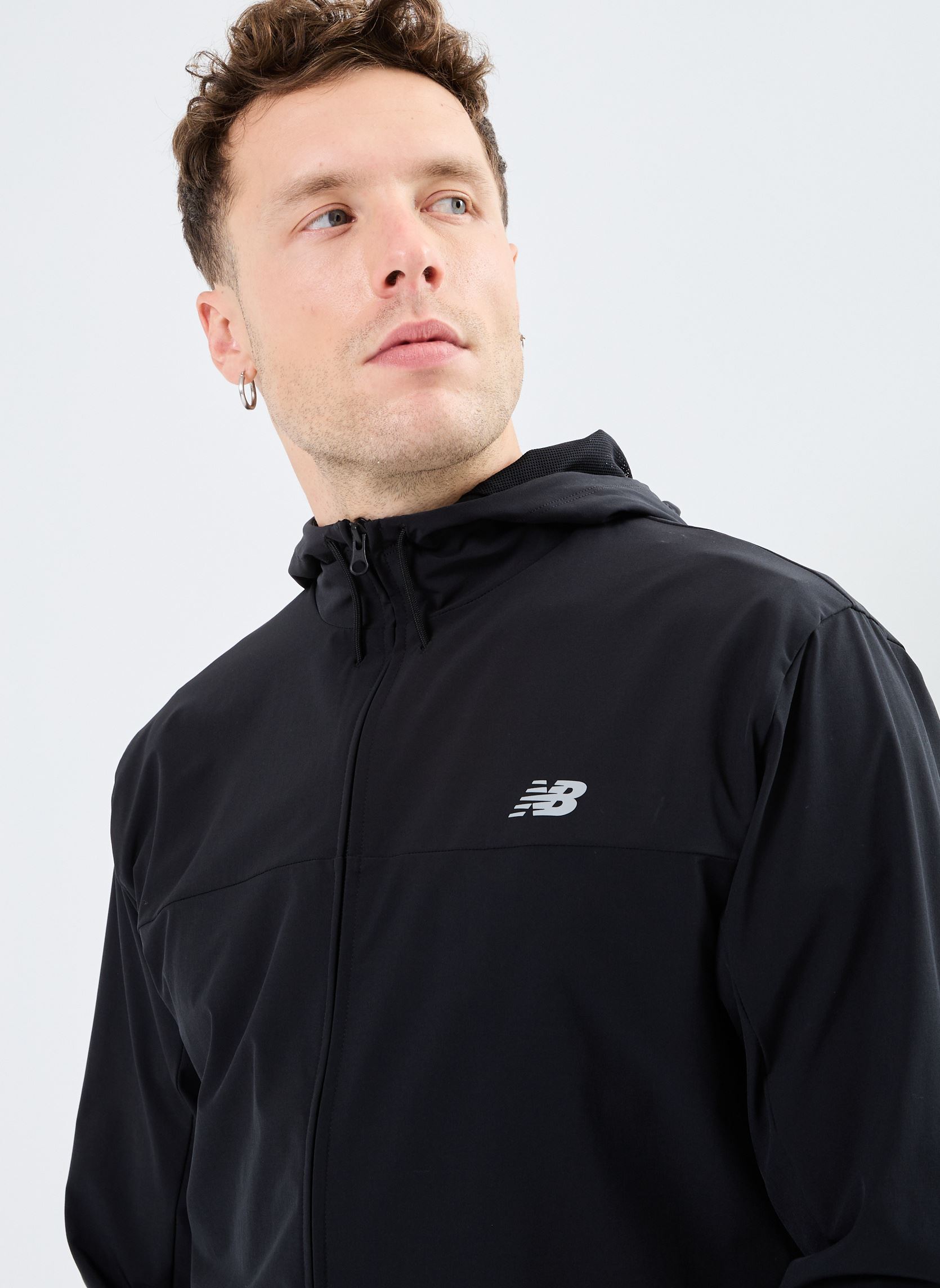 Windbreaker / Windjacken Woven Full Zip Jacket herren schwarz New Balance Windbreaker / Windjacken Woven Full Zip Jacket herren schwarz BLACK