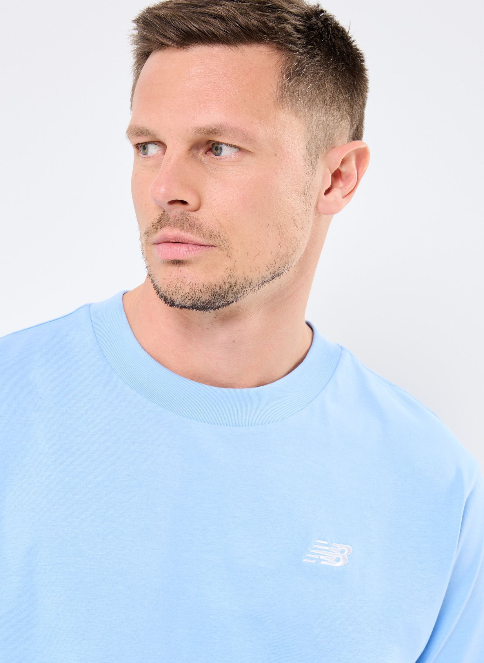 Kurzarm-T-Shirts Sport Essentials Cotton T-Shirt herren blau New Balance Kurzarm-T-Shirts Sport Essentials Cotton T-Shirt herren blau ELECTRIC SKY
