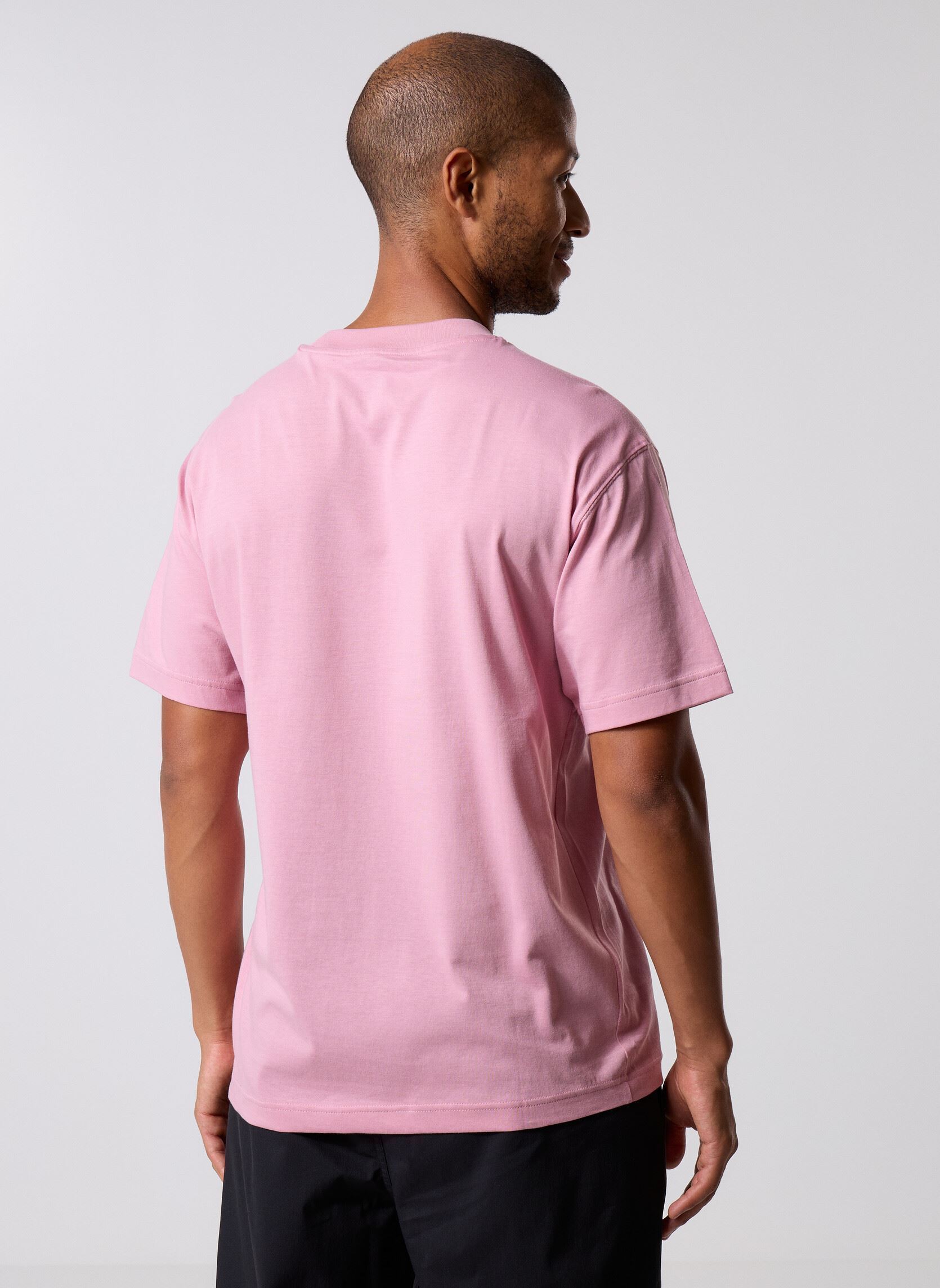 Tee-shirts manches courtes Sport Essentials Cotton T-Shirt homme rose New Balance Tee-shirts manches courtes Sport Essentials Cotton T-Shirt homme rose Pink Taffy