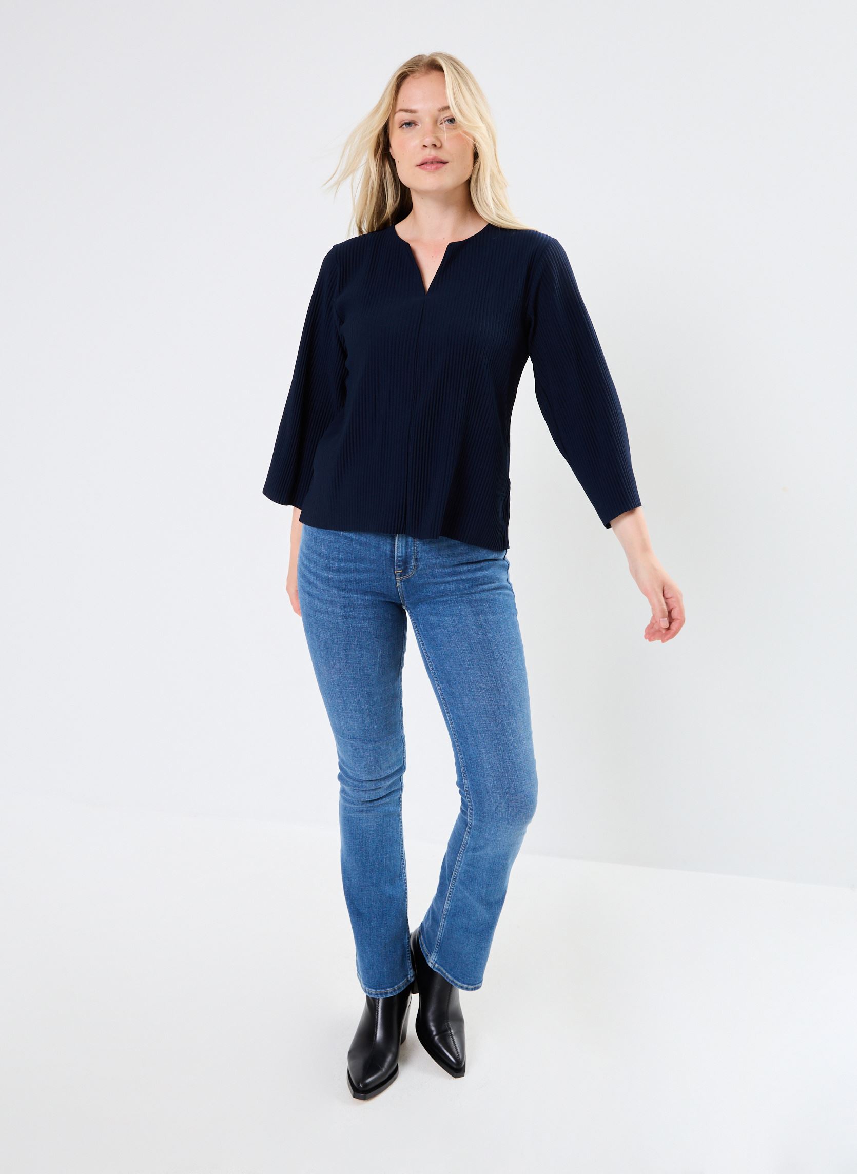 T-shirts met lange mouwen BYTRISSA TSHIRT 2 - dames blauw B-Young T-shirts met lange mouwen BYTRISSA TSHIRT 2 - dames blauw Navy Blazer