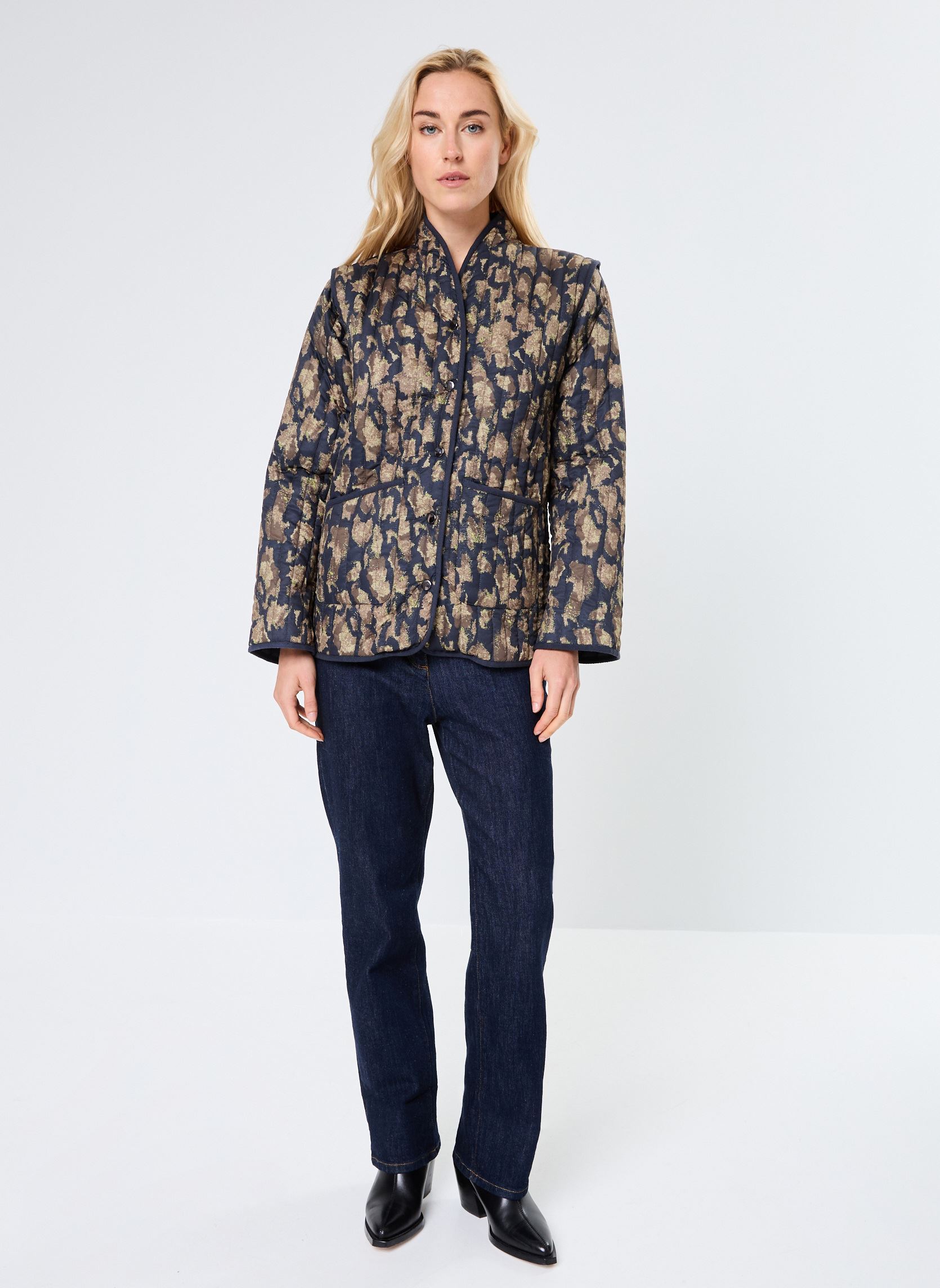 Vestes BYDAIMA JACKET - femme bleu B-Young Vestes BYDAIMA JACKET - femme bleu Navy Blazer Abstract Mix