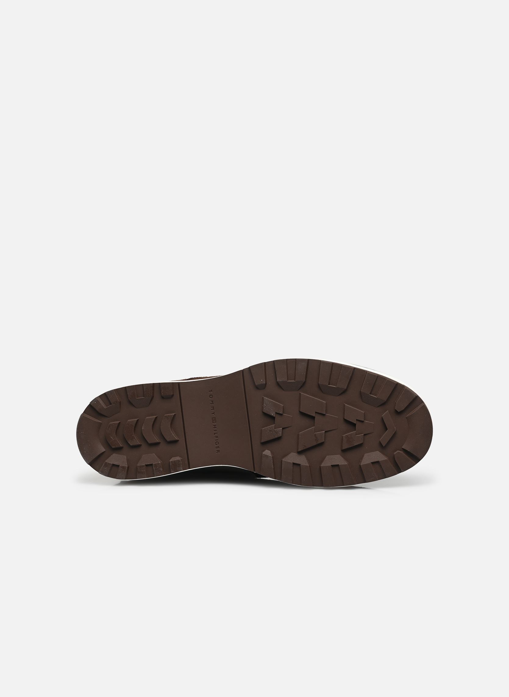 Bottines à lacets CORPORATE OUTDOOR SUEDE BOOT homme marron Tommy Hilfiger Bottines à lacets CORPORATE OUTDOOR SUEDE BOOT homme marron GT6 COCOA