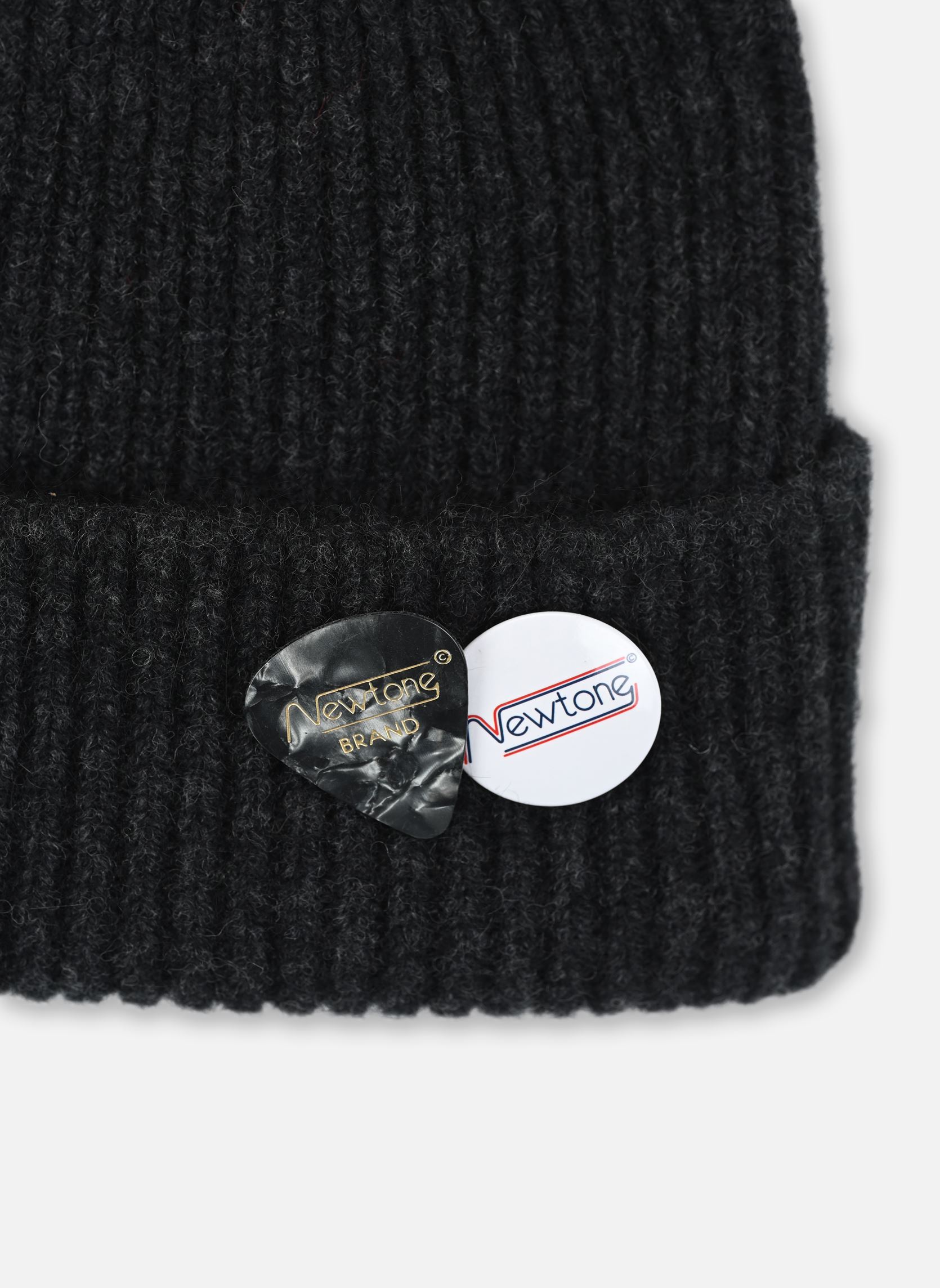 Mutsen BEANIE HAYER BLEED dames grijs Newtone Mutsen BEANIE HAYER BLEED dames grijs PEPPER