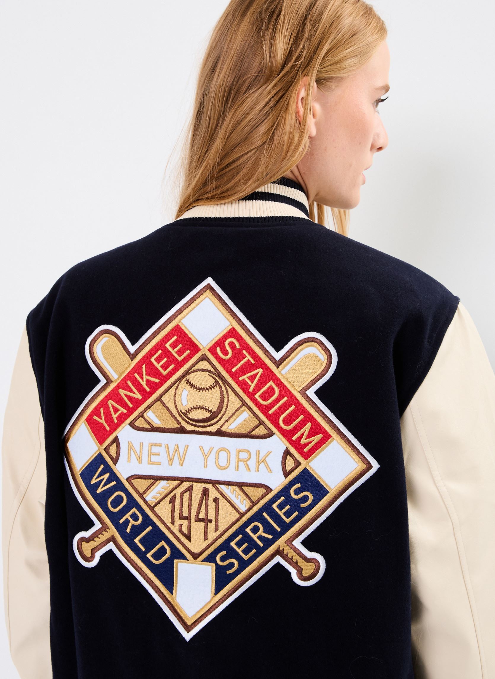 Chaquetas acolchadas Varsity Jacket New York Yankees - Mixte azul New Era Chaquetas acolchadas Varsity Jacket New York Yankees - Mixte azul NEW YORK YANKEES NVYLTC