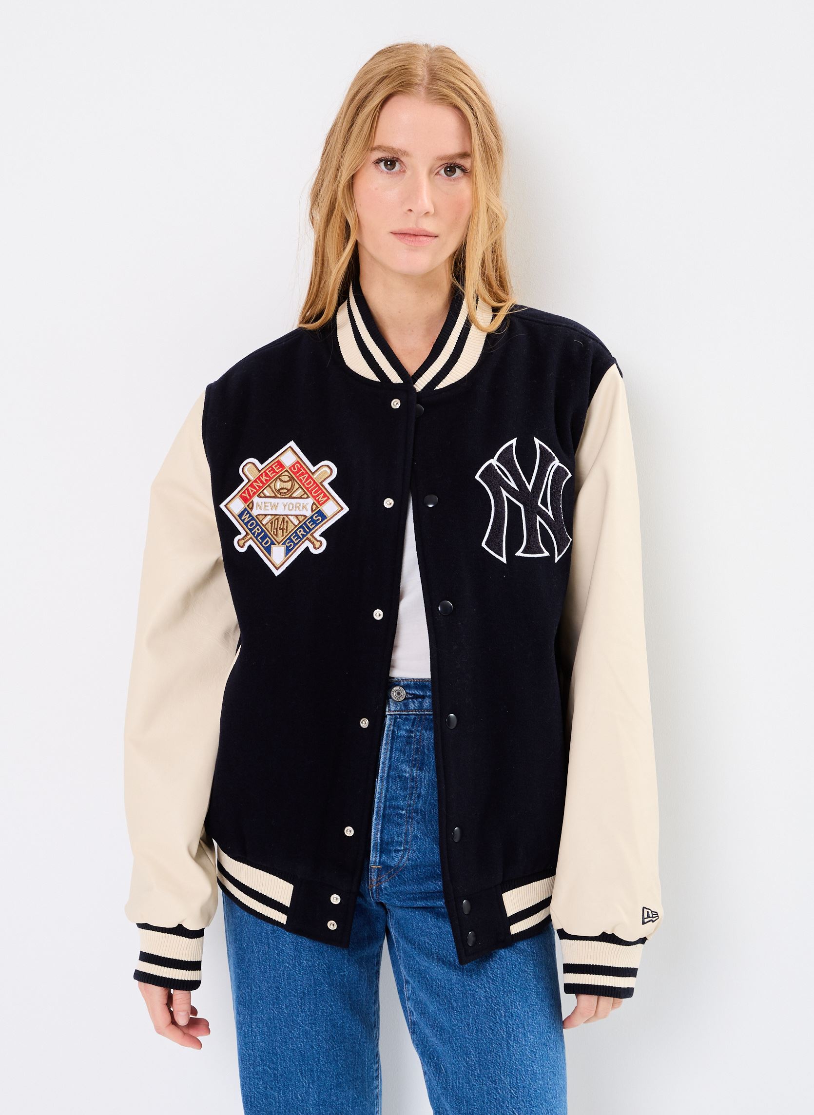 Chaquetas acolchadas Varsity Jacket New York Yankees - Mixte azul New Era Chaquetas acolchadas Varsity Jacket New York Yankees - Mixte azul NEW YORK YANKEES NVYLTC
