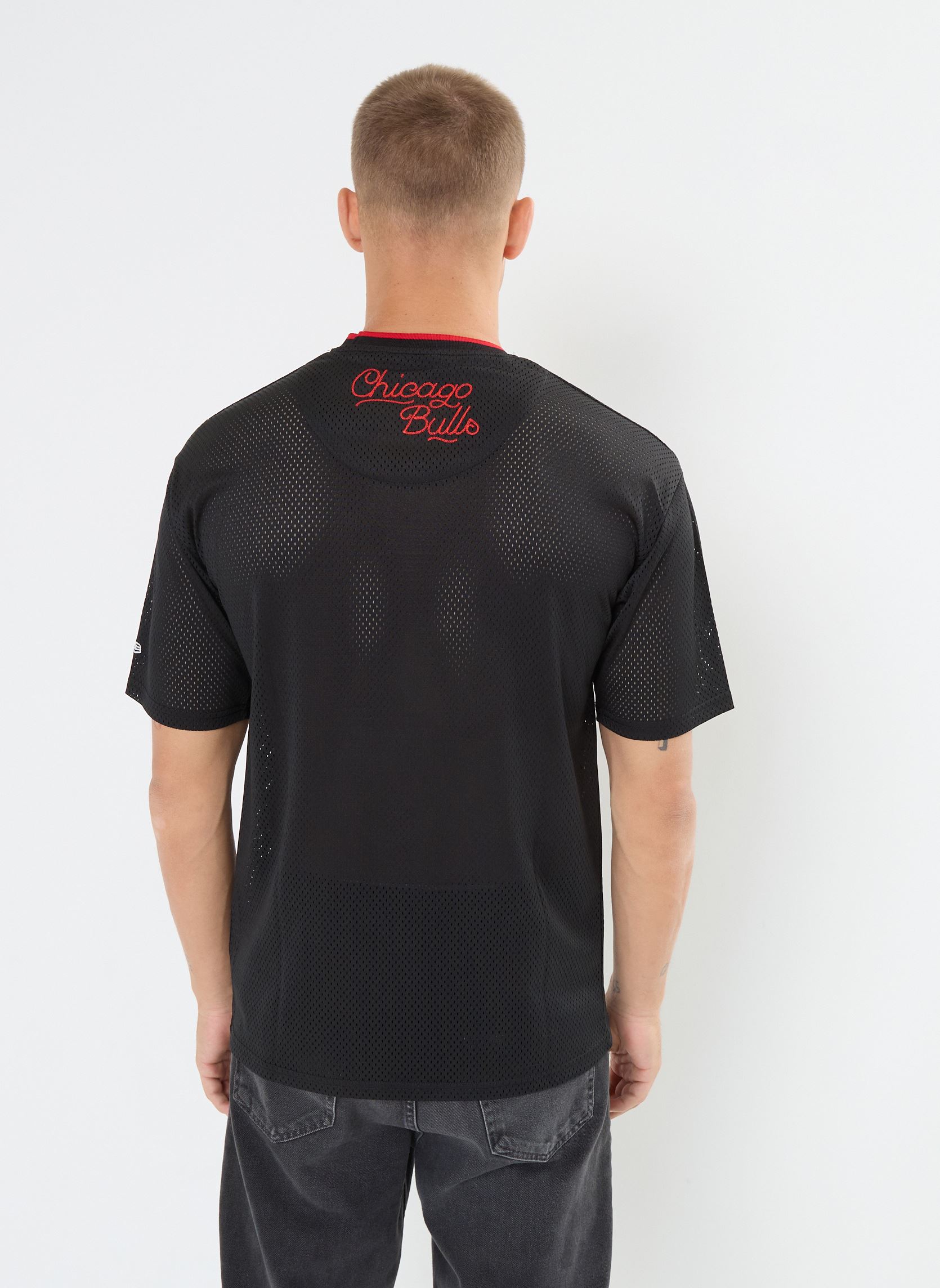 Tee-shirts manches courtes Os Mesh Tee Chicago Bulls - Mixte noir New Era Tee-shirts manches courtes Os Mesh Tee Chicago Bulls - Mixte noir CHICAGO BULLS BLKFDR