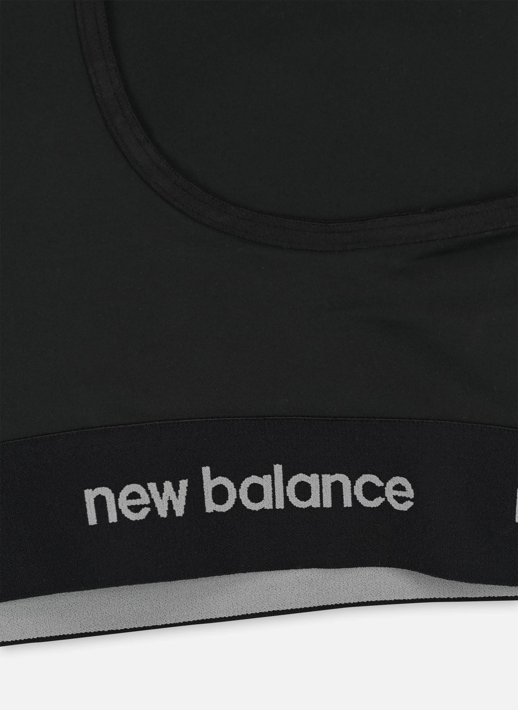 Reggiseni sport NB Sleek Medium Support Sports Bra donna nero New Balance Reggiseni sport NB Sleek Medium Support Sports Bra donna nero Black