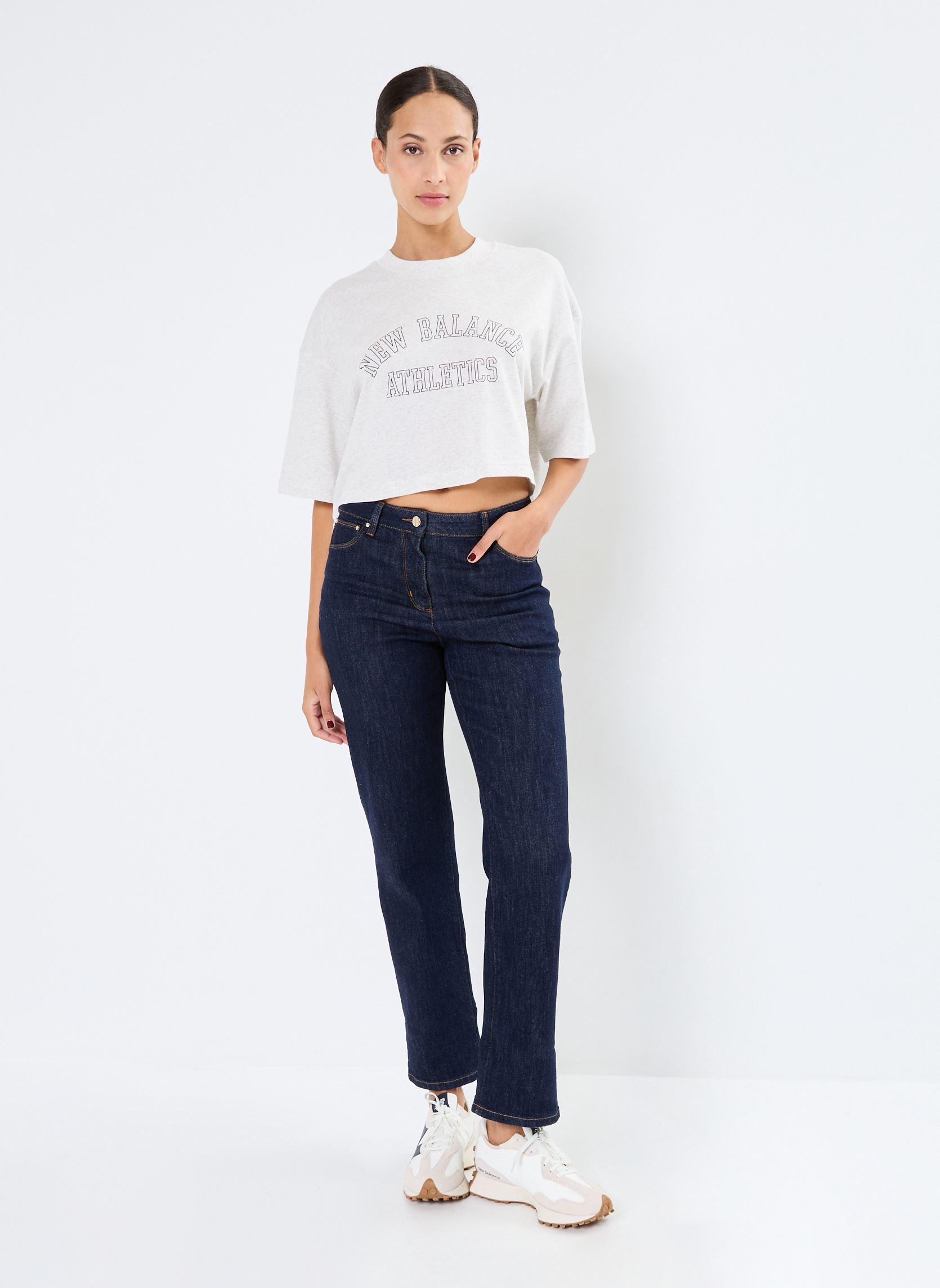 Tee-shirts manches courtes Graphic Relaxed Jersey T-Shirt femme gris New Balance Tee-shirts manches courtes Graphic Relaxed Jersey T-Shirt femme gris ASH HEATHER