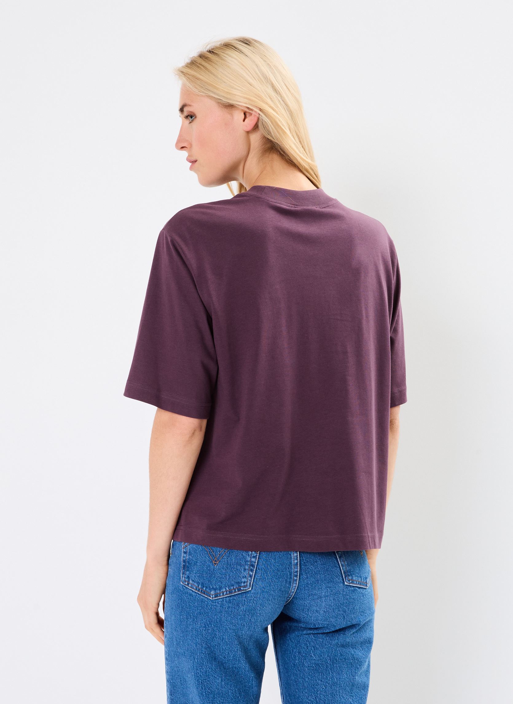 Tee-shirts manches courtes Graphic Jersey T-Shirt femme violet New Balance Tee-shirts manches courtes Graphic Jersey T-Shirt femme violet PLUM BROWN