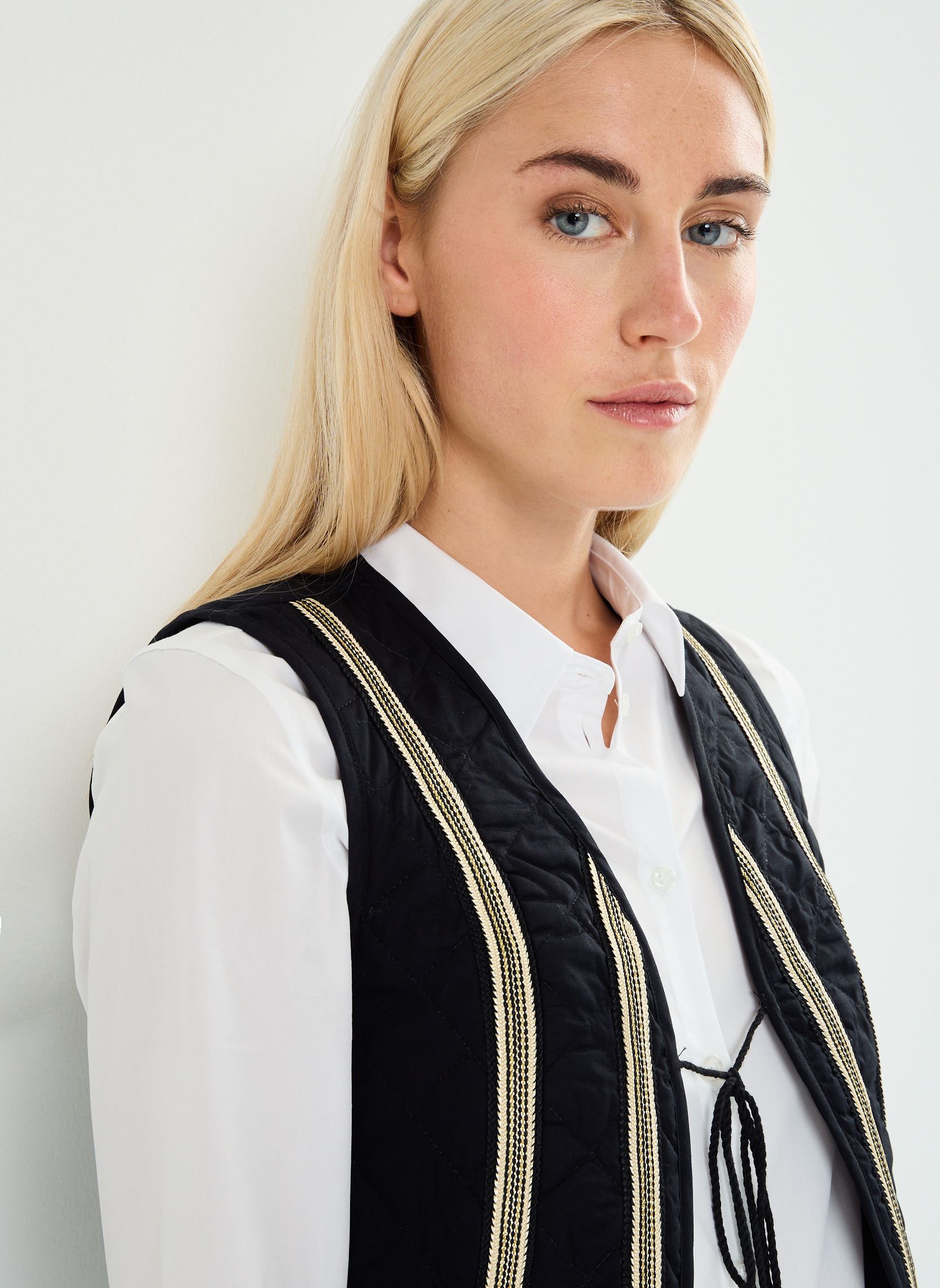 Vestes VIVENICE S/L QULITED VEST/C29 femme noir Vila Vestes VIVENICE S/L QULITED VEST/C29 femme noir BLACK