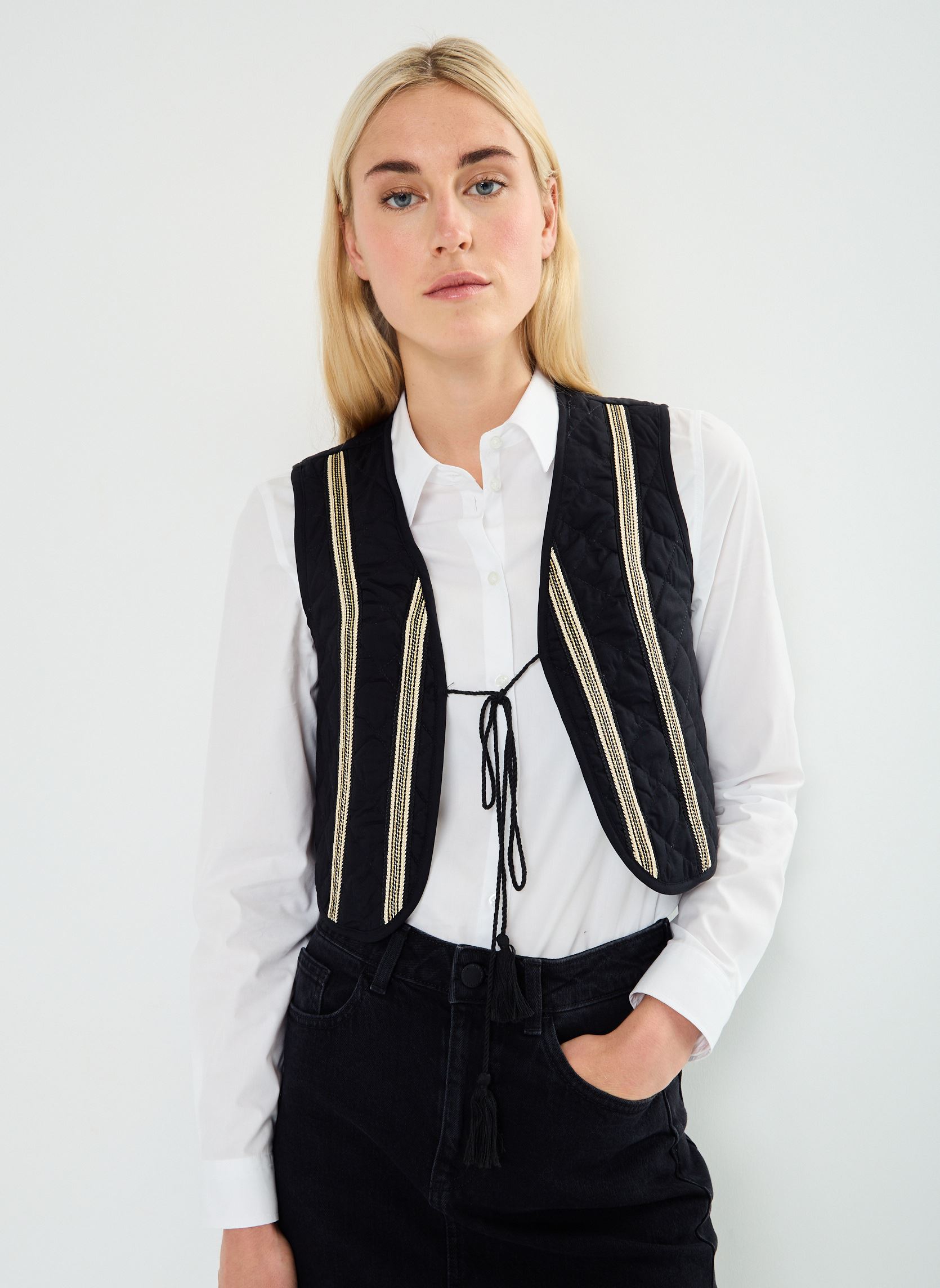 Vestes VIVENICE S/L QULITED VEST/C29 femme noir Vila Vestes VIVENICE S/L QULITED VEST/C29 femme noir BLACK