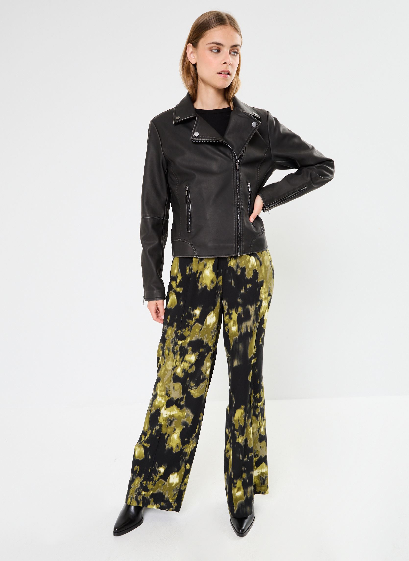 Vestes en cuir VICARA WASHED COATED JACKET femme noir Vila Vestes en cuir VICARA WASHED COATED JACKET femme noir Black